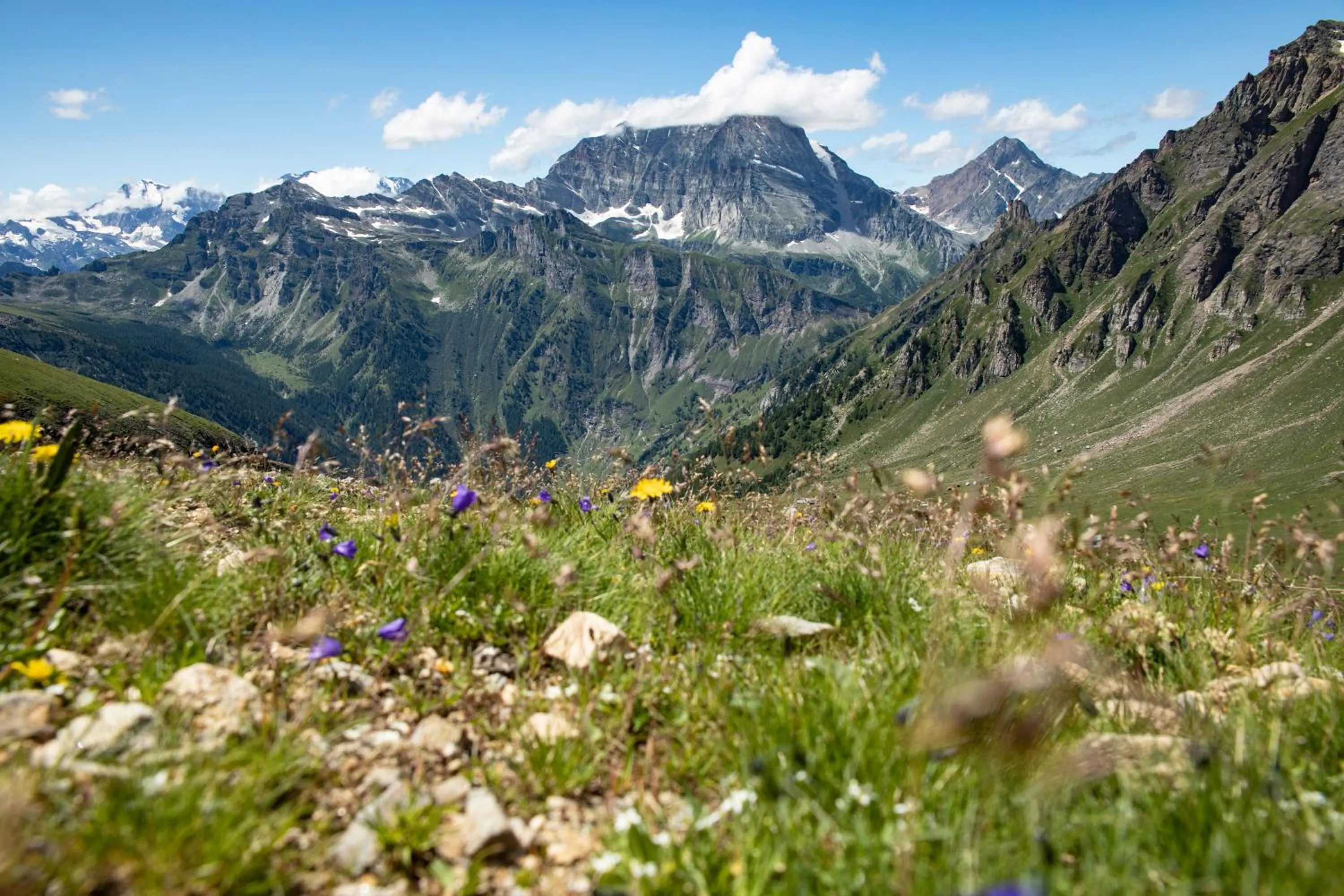 Hiking in Albergo Ristorante Cuccini