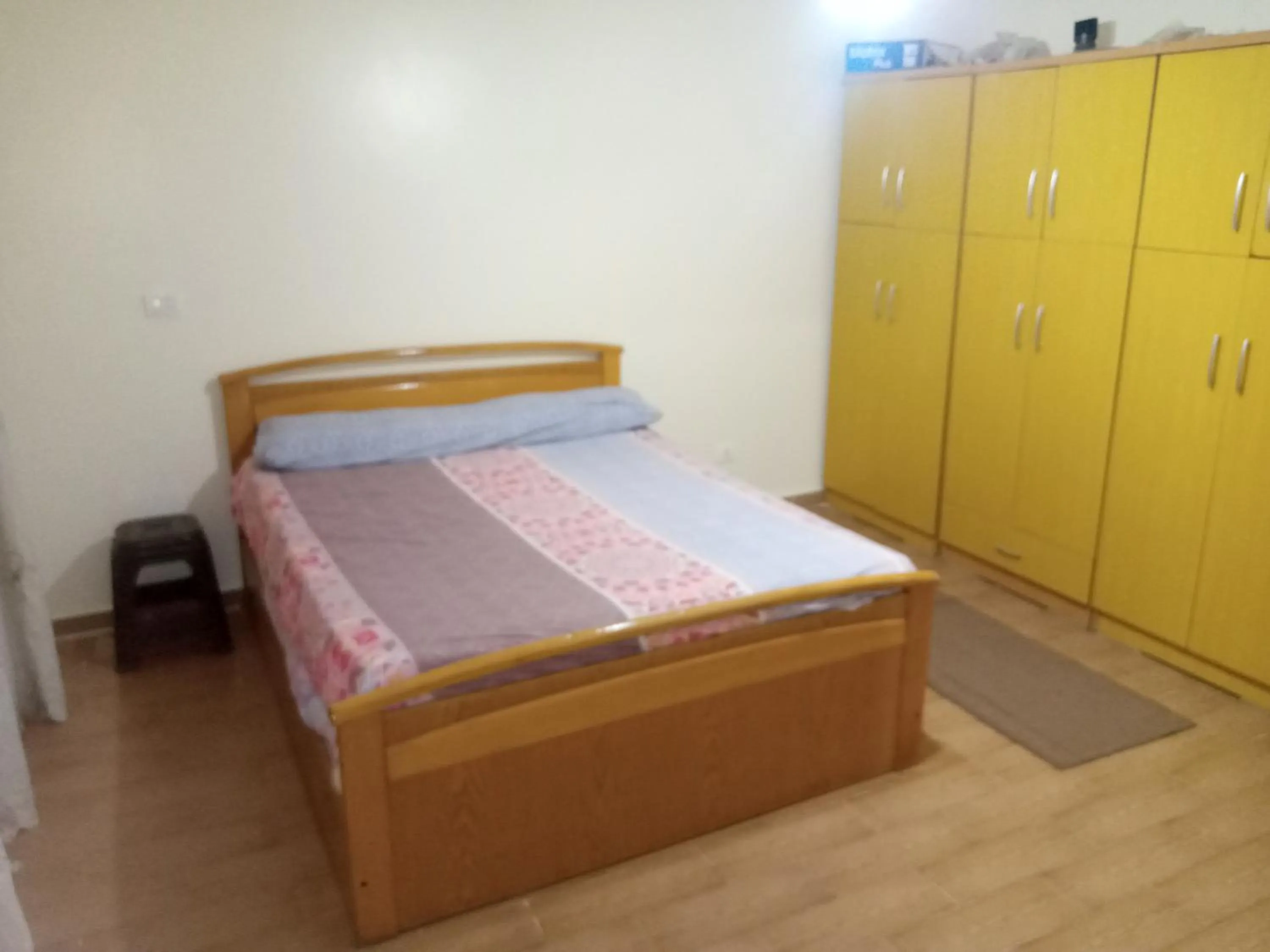 Bedroom, Bed in Qronful