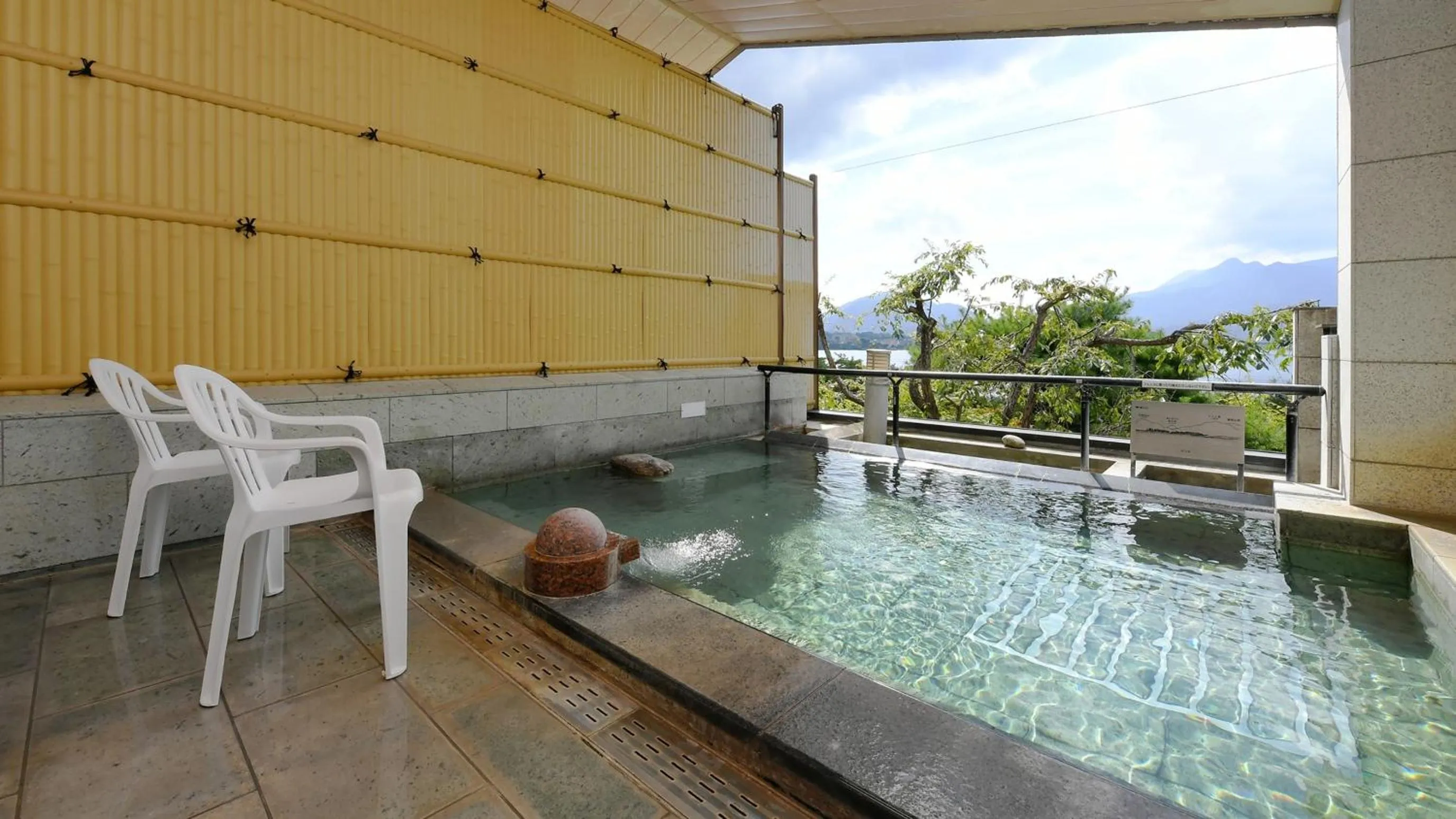 Open Air Bath in Hotel Koryu