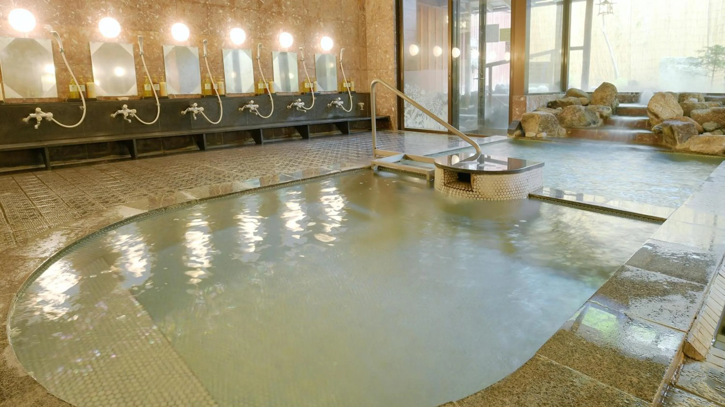 Public Bath in Hotel Koryu