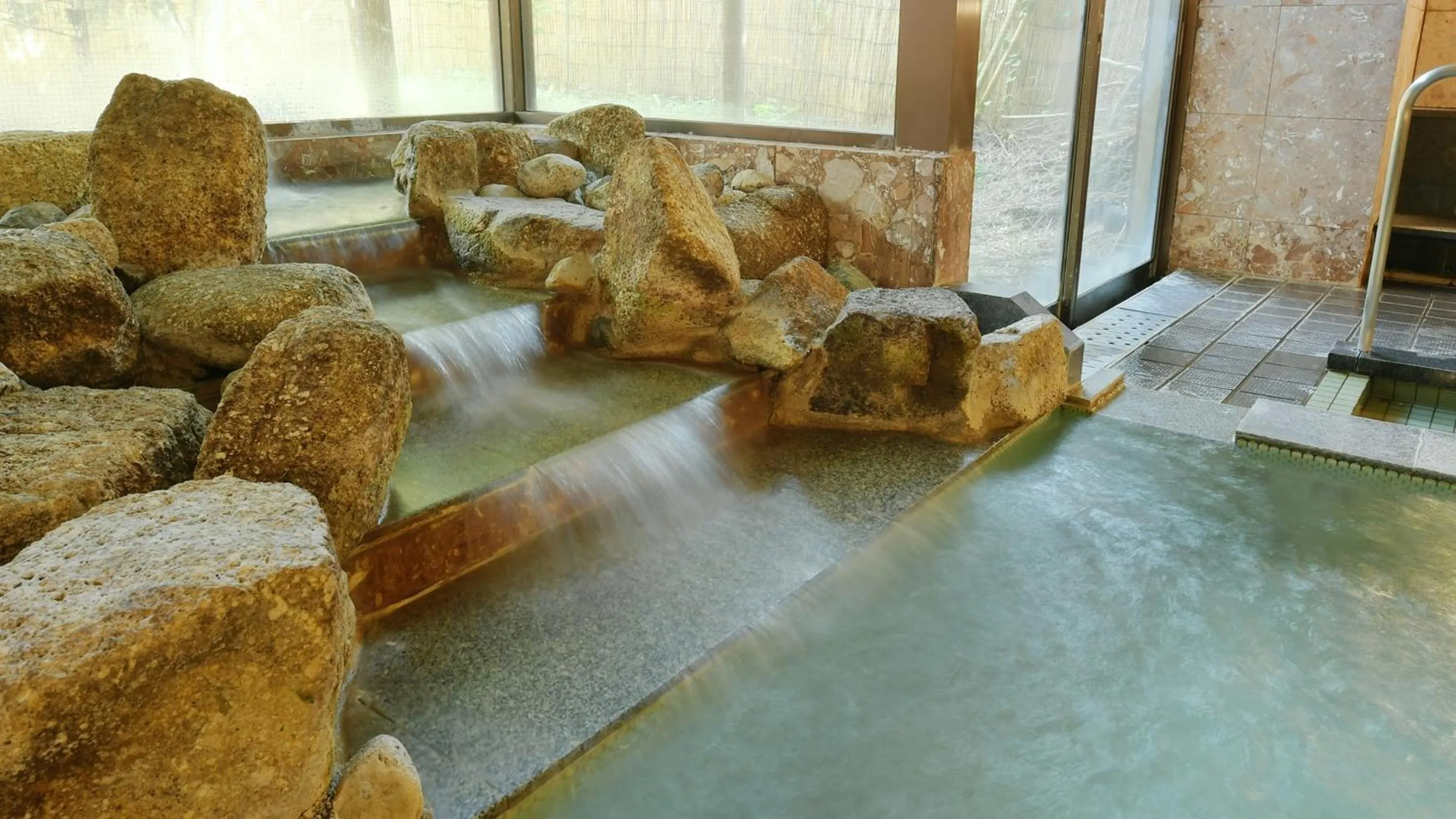 Public Bath in Hotel Koryu