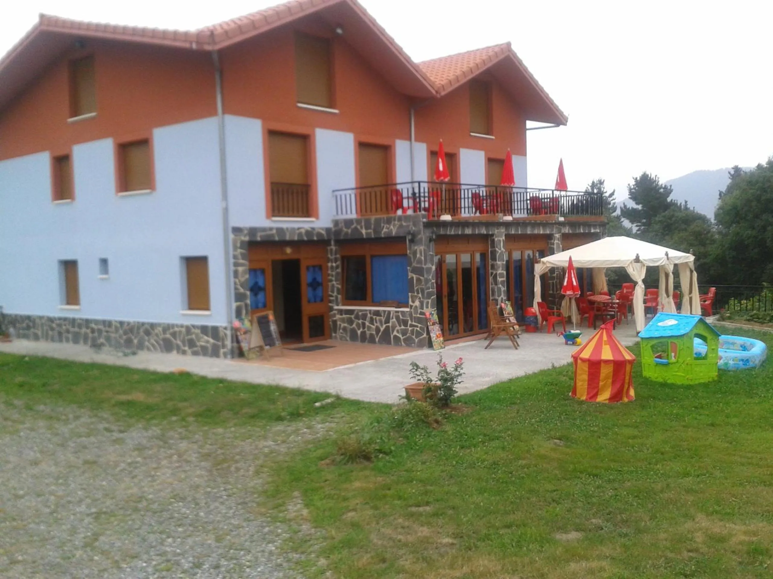 Property building in Mendi Alai