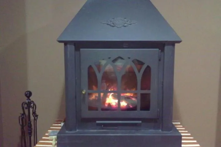 Decorative detail in Mendi Alai