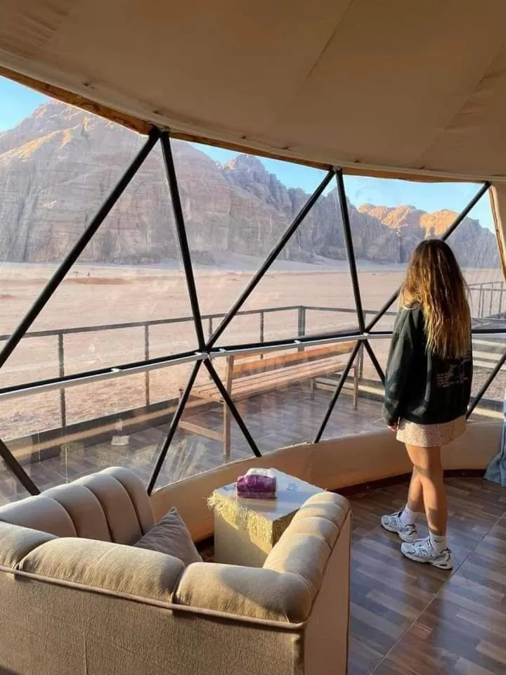 Traditions of Wadi Rum camp & jeep tour