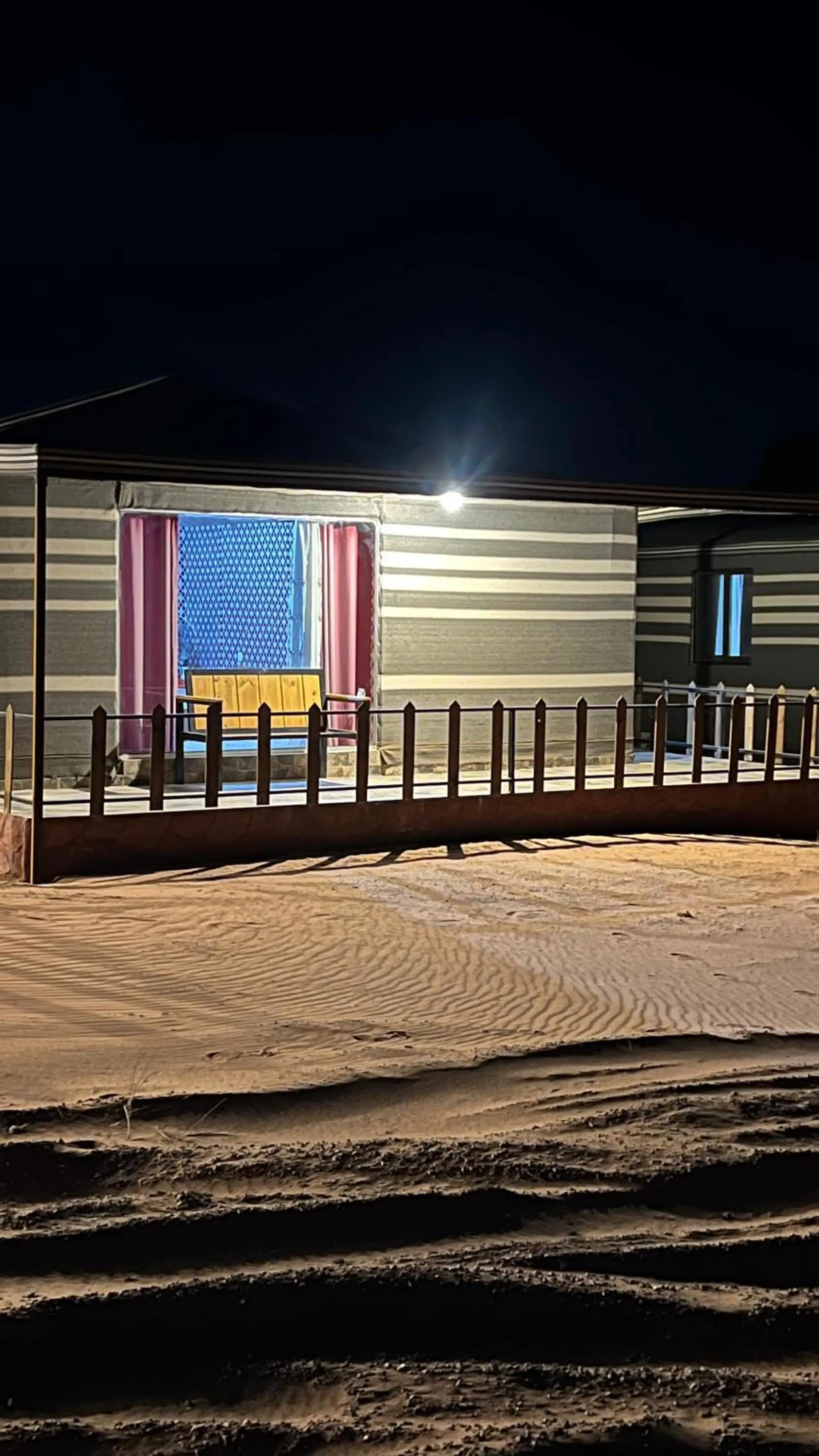 Traditions of Wadi Rum camp & jeep tour