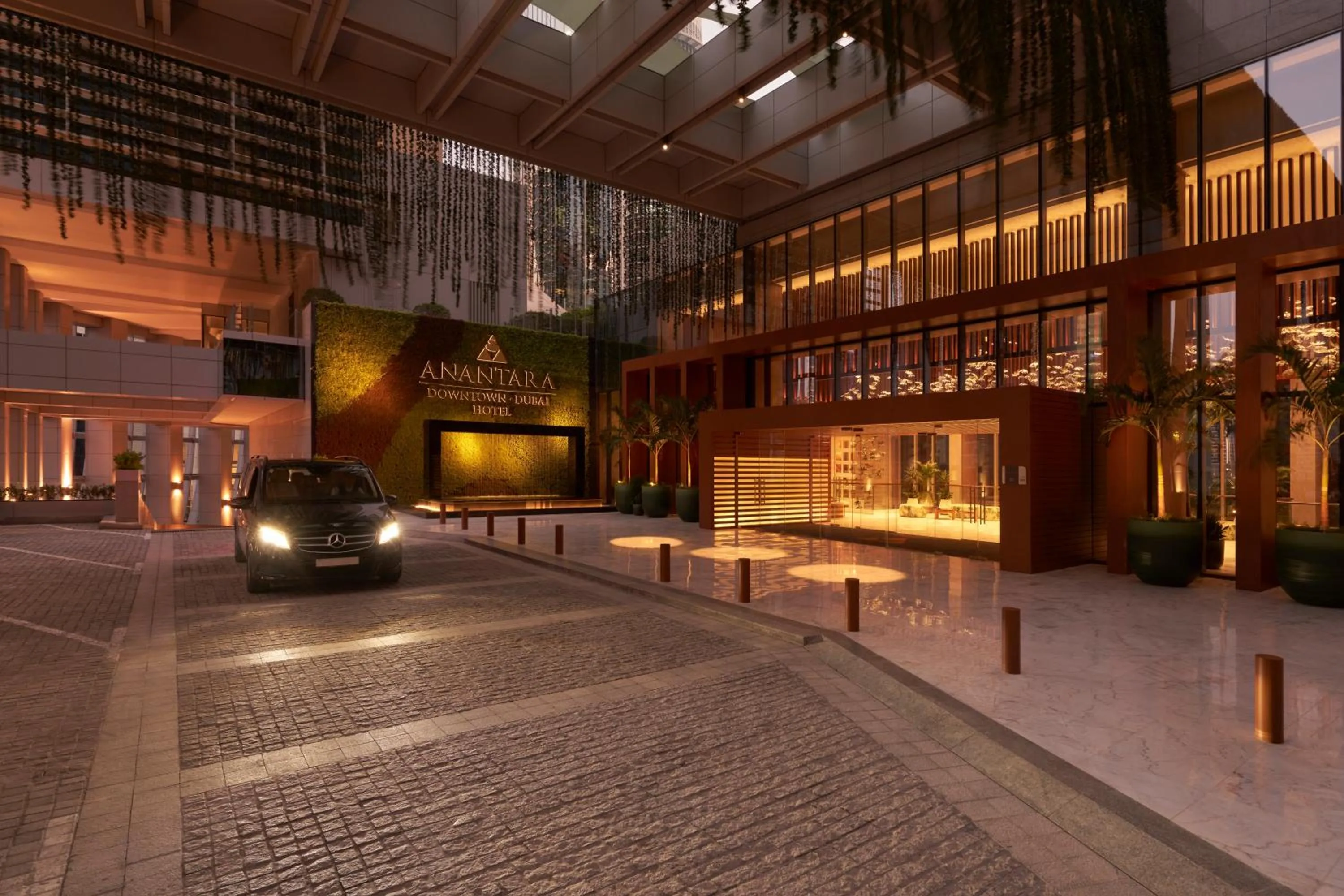 Facade/entrance in Anantara Downtown Dubai