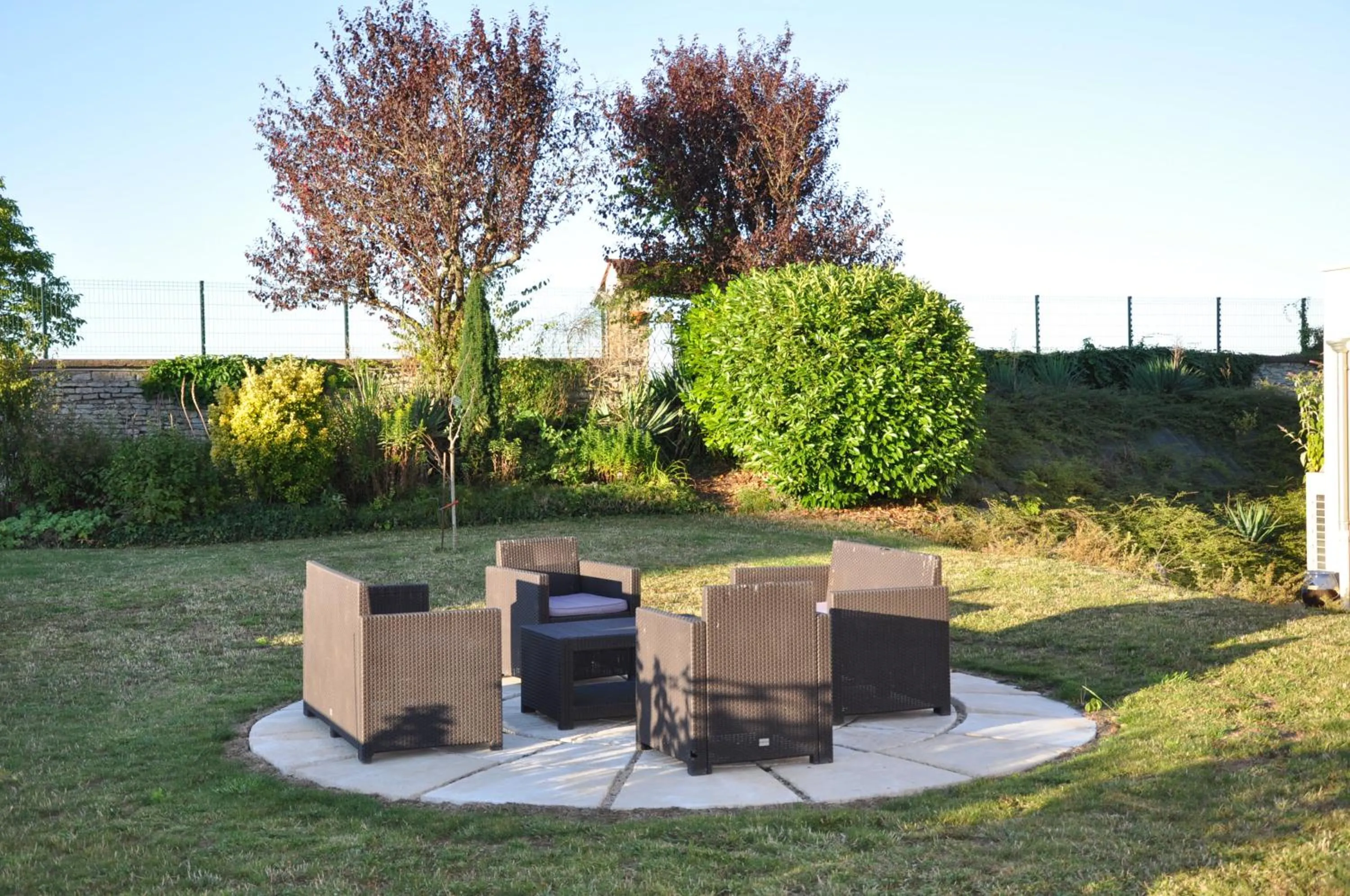 Patio in La Bonbonniere - Sure Hotel Collection by Best Western