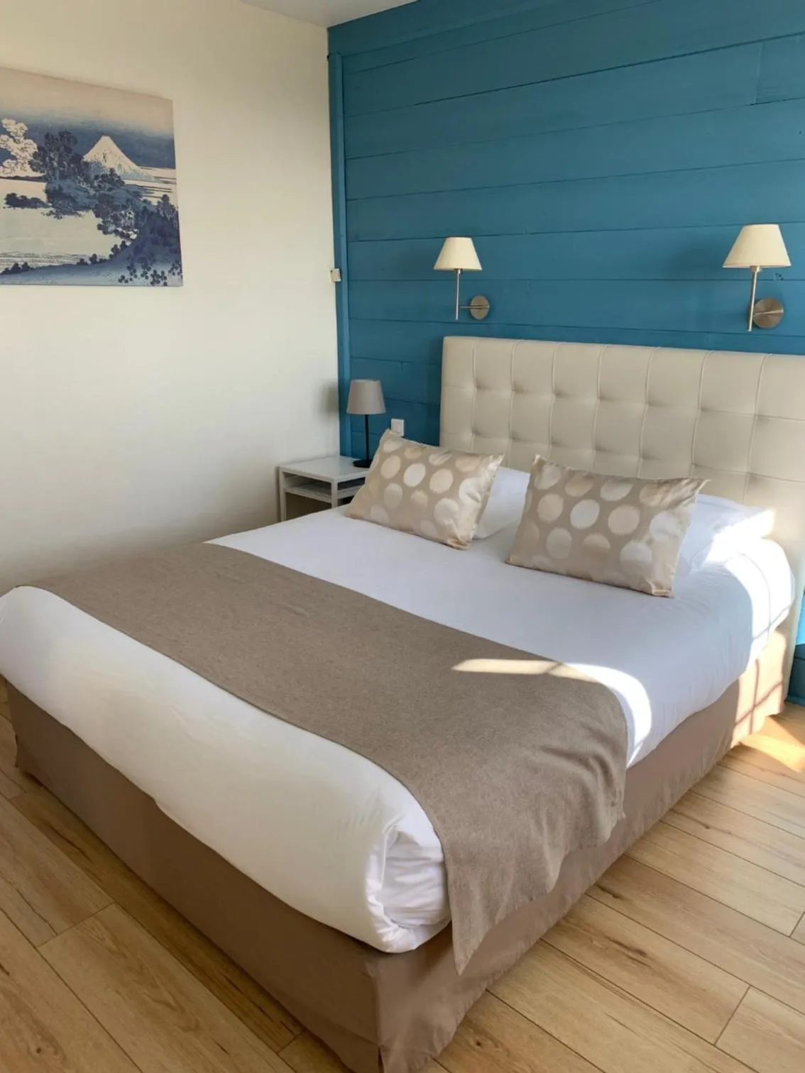 Bedroom, Bed in La Bonbonniere - Sure Hotel Collection by Best Western