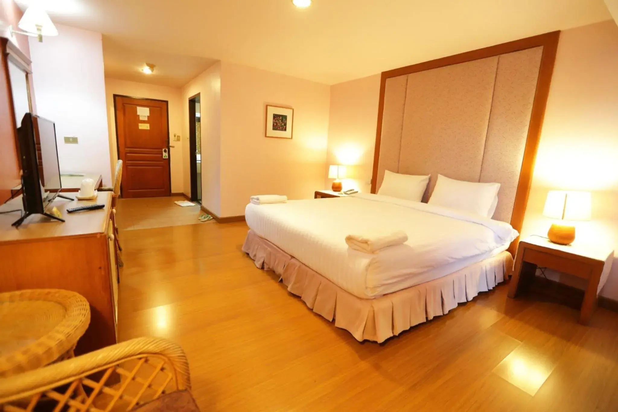 Deluxe Double or Twin Room in Pin Hotel Deluxe Double or Twin Room in Pin Hotel