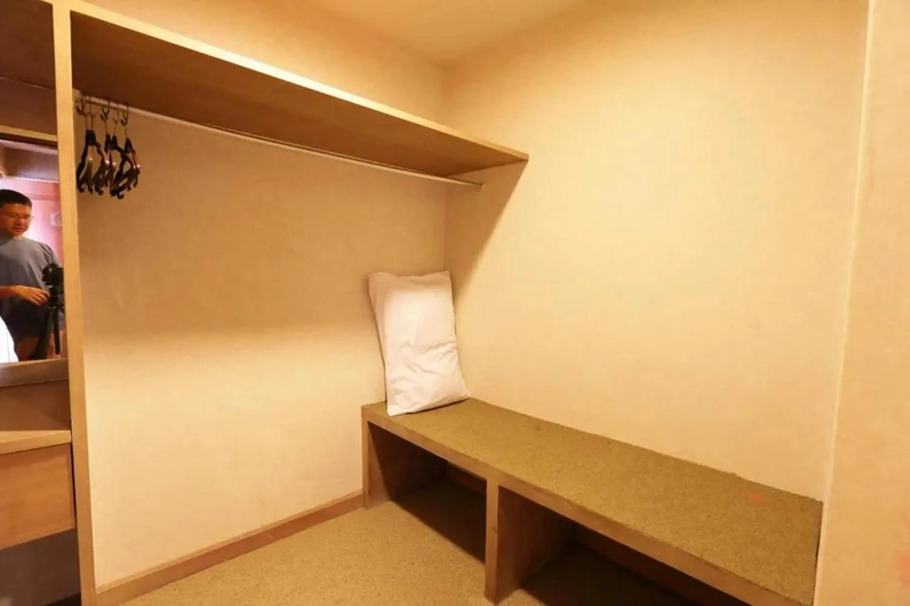 group of guests in Pin Hotel