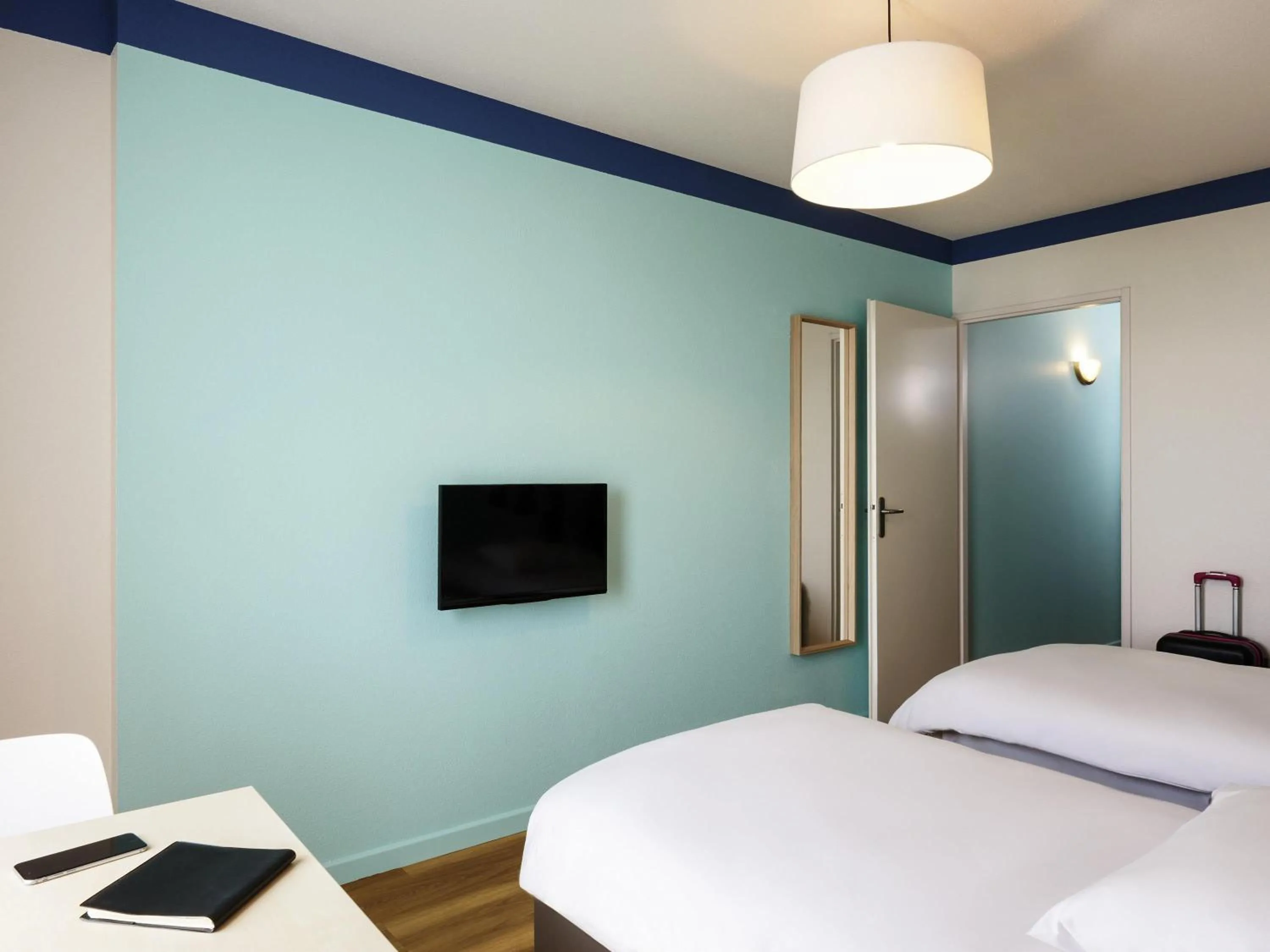 Bedroom, Bed in Aparthotel Adagio Access Strasbourg Illkirch