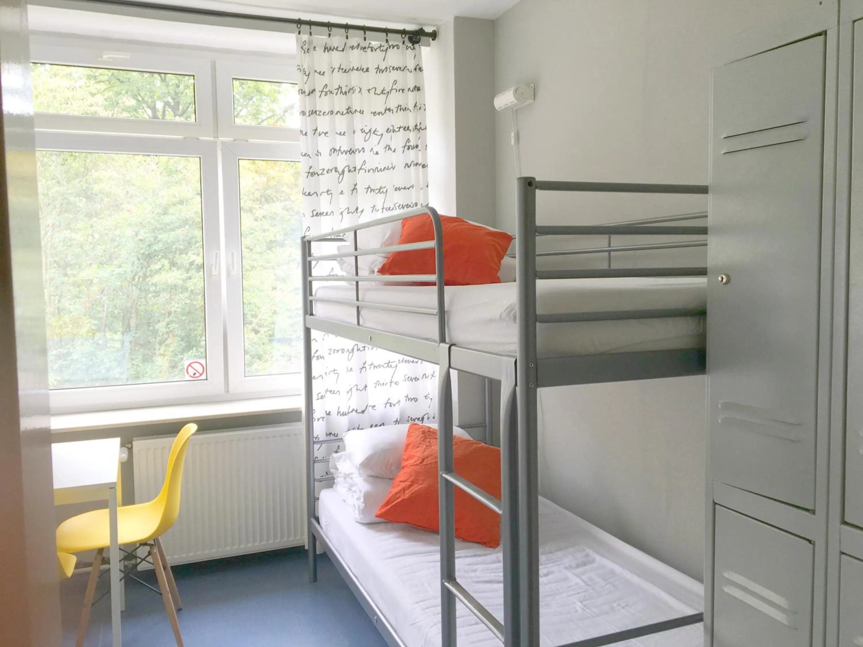 bunk bed, Bed in Cloud Hostel