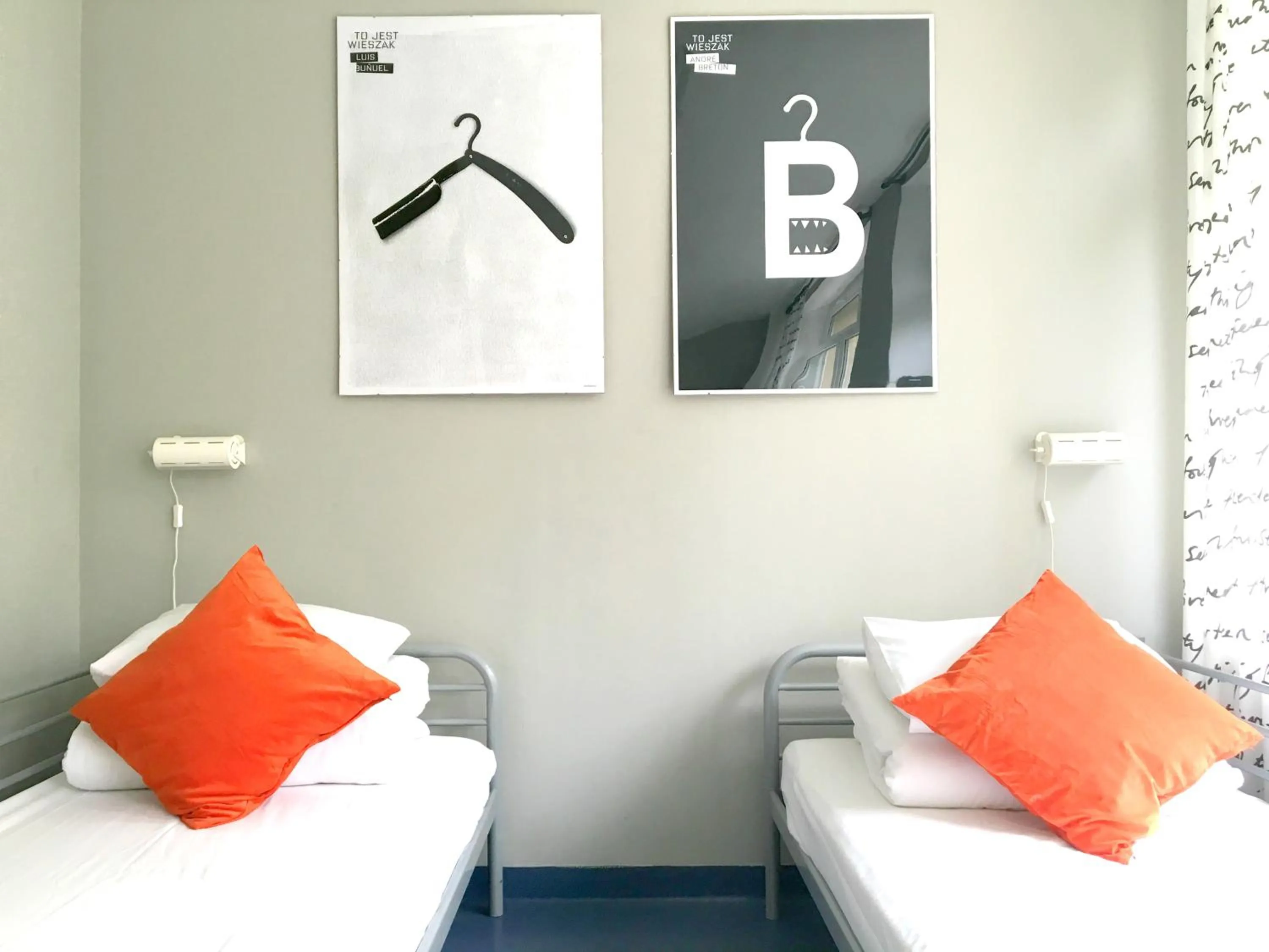 Decorative detail, Bed in Cloud Hostel