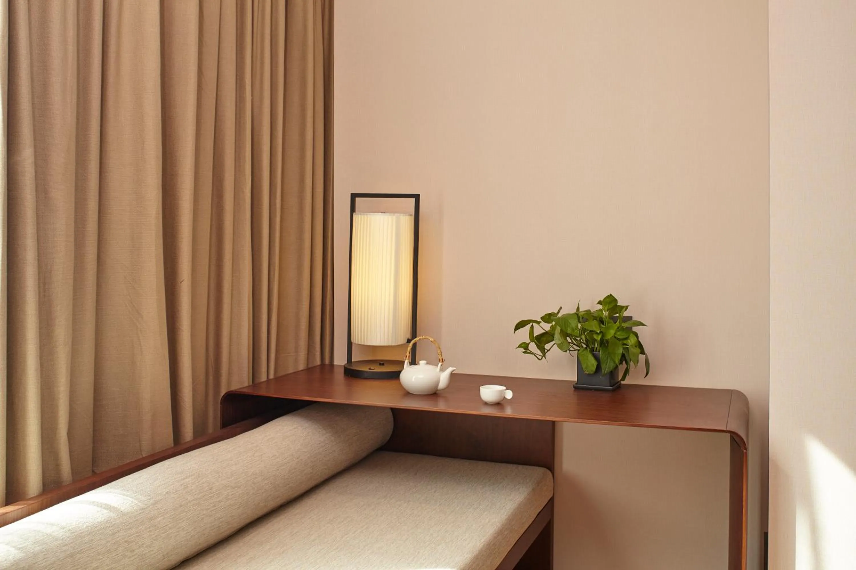 Seating area, Bed in SSAW Boutique Hotel Yangzhou