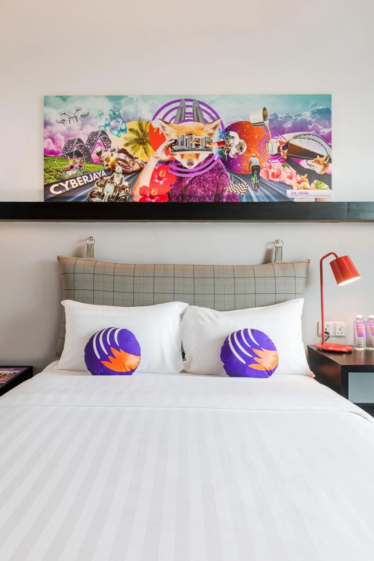 Bed in FOX Lite Hotel DPulze Cyberjaya