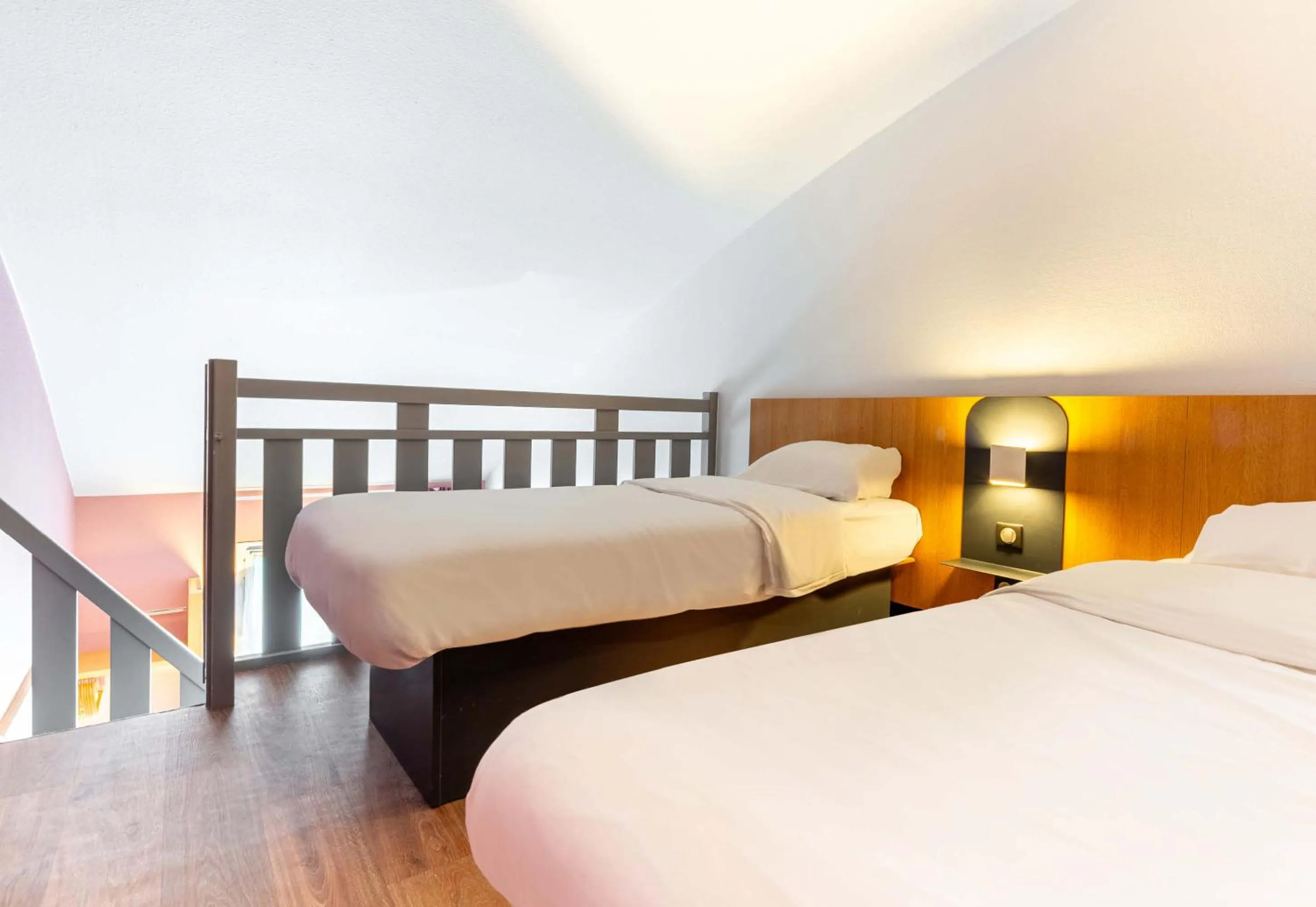 Bedroom, Bed in B&B HOTEL Nantes Aéroport