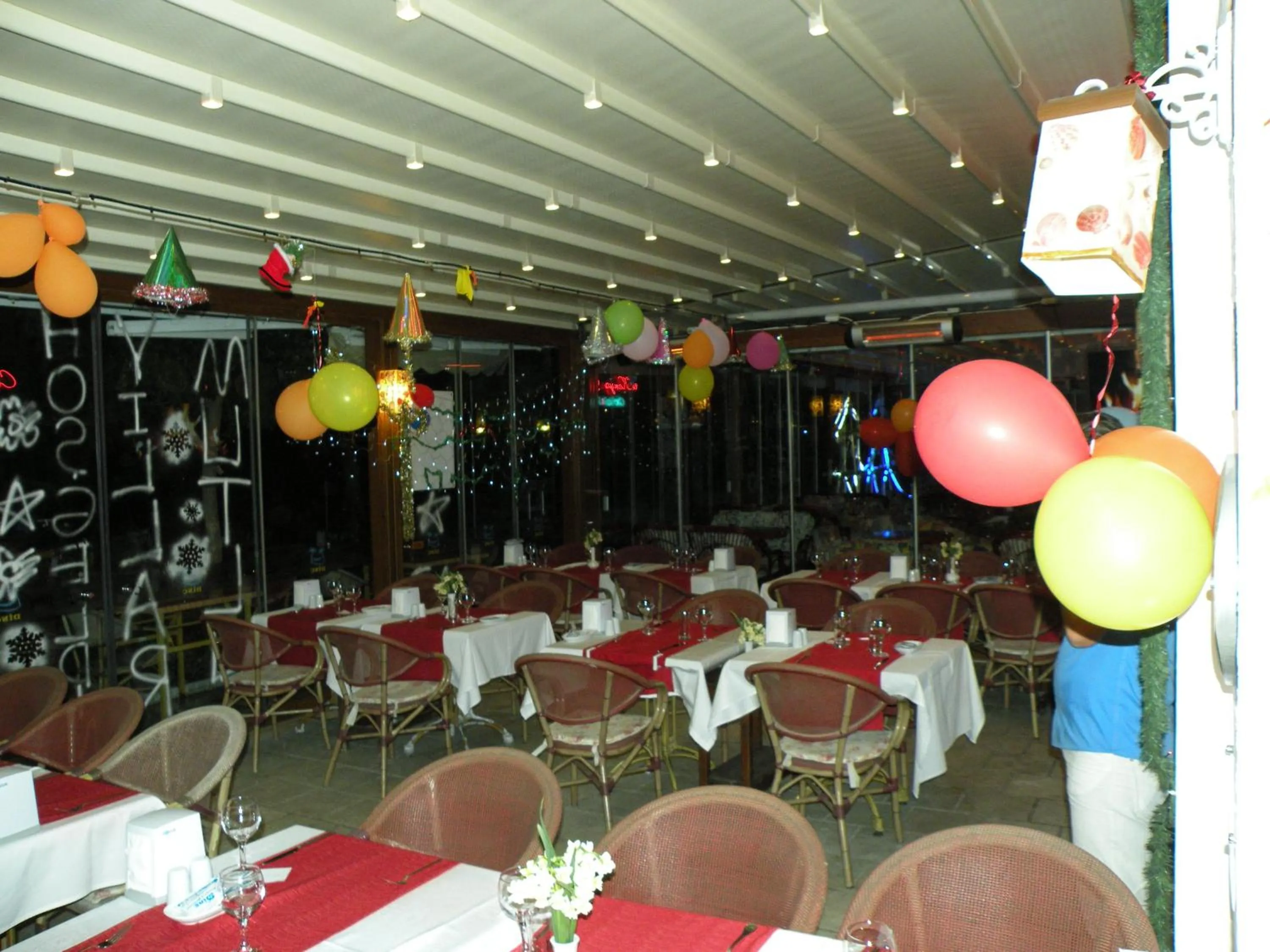 Restaurant/places to eat in Dinc Pension