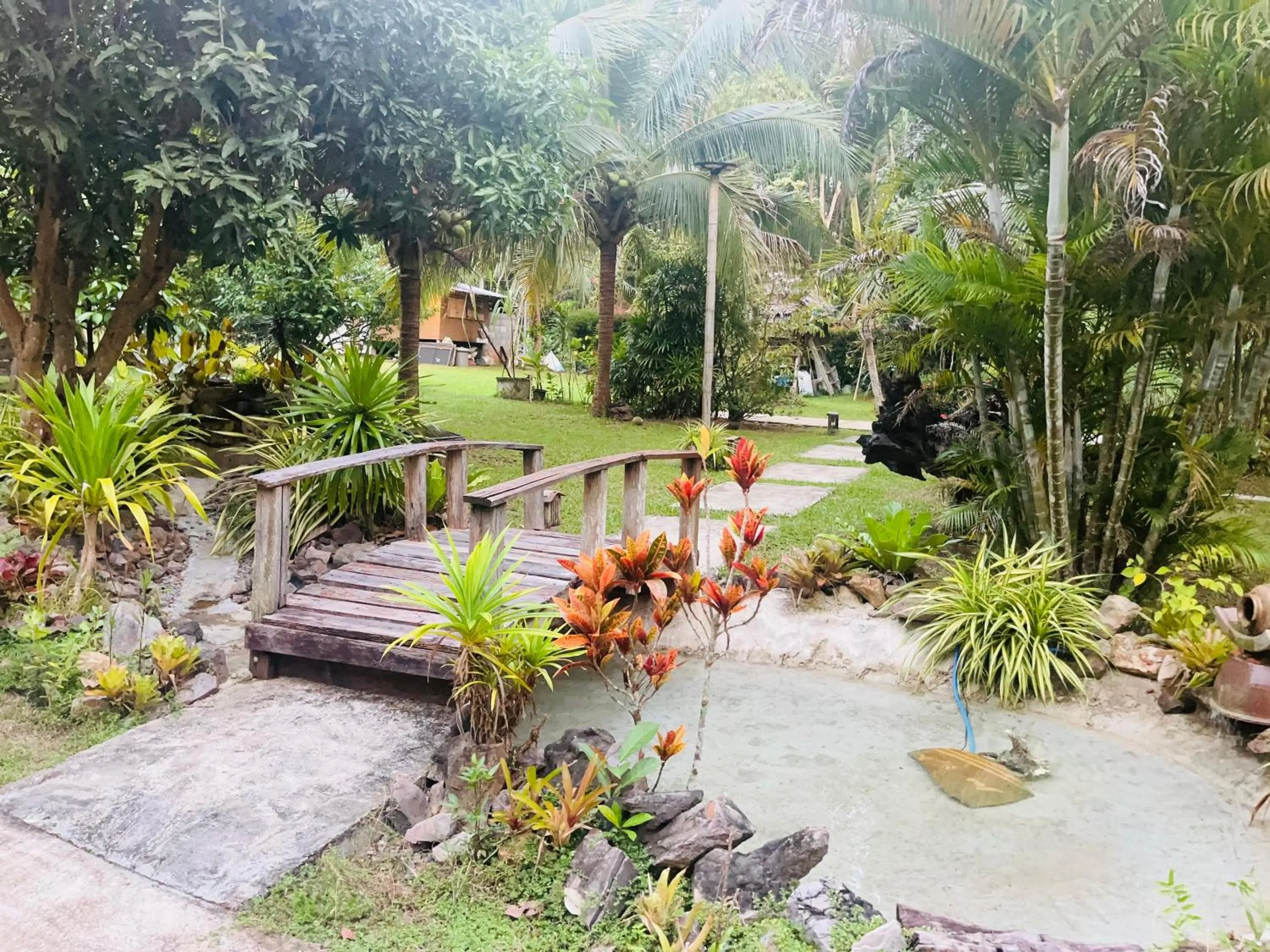 Garden in Najjamee Bungalows