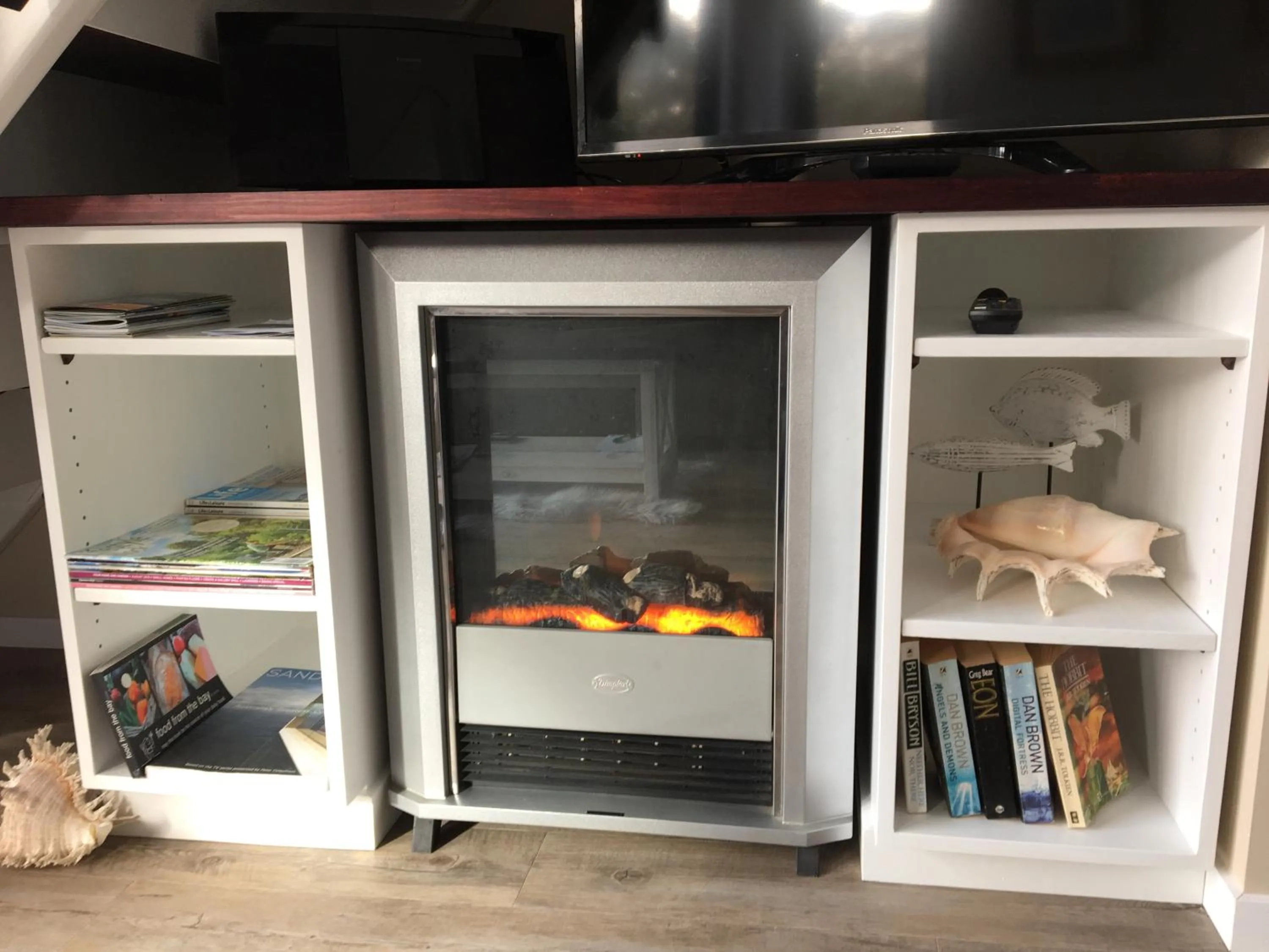 TV and multimedia in Beynon&Bolton’s Country Loft Escape