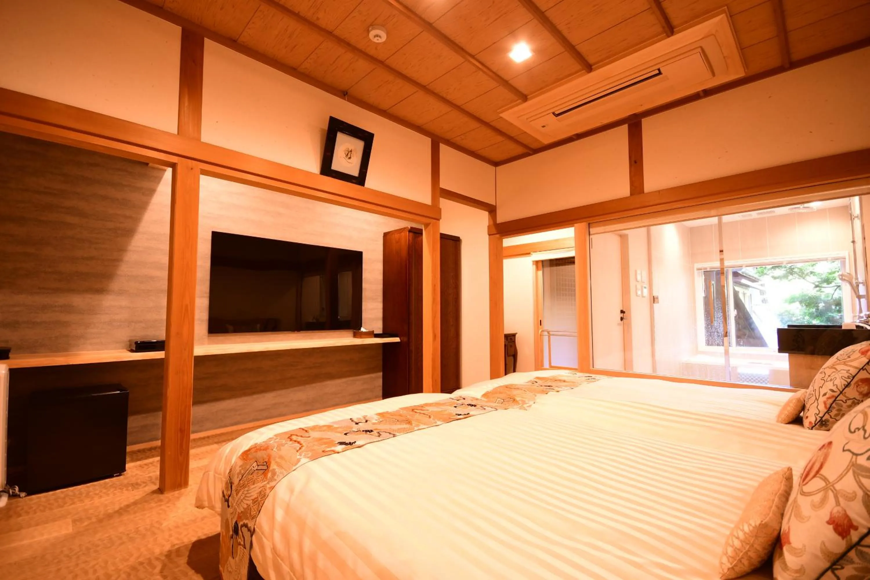 Bed in Koyasan Sanadabo Rengejoin