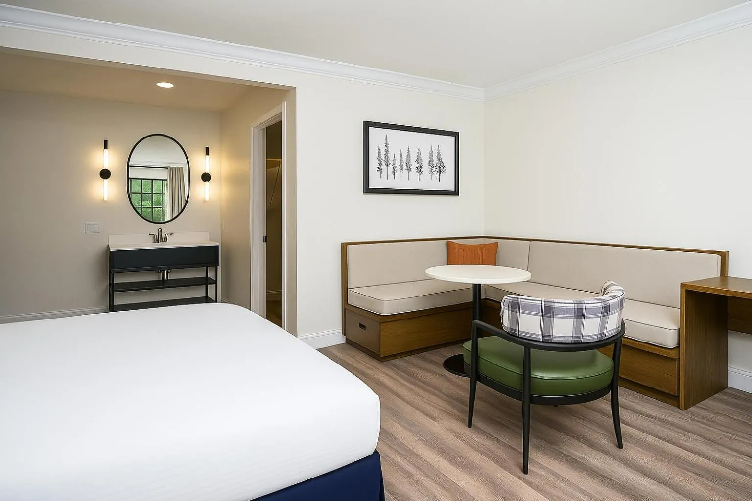 Bed in The Woodrose- NEWLY RENOVATED