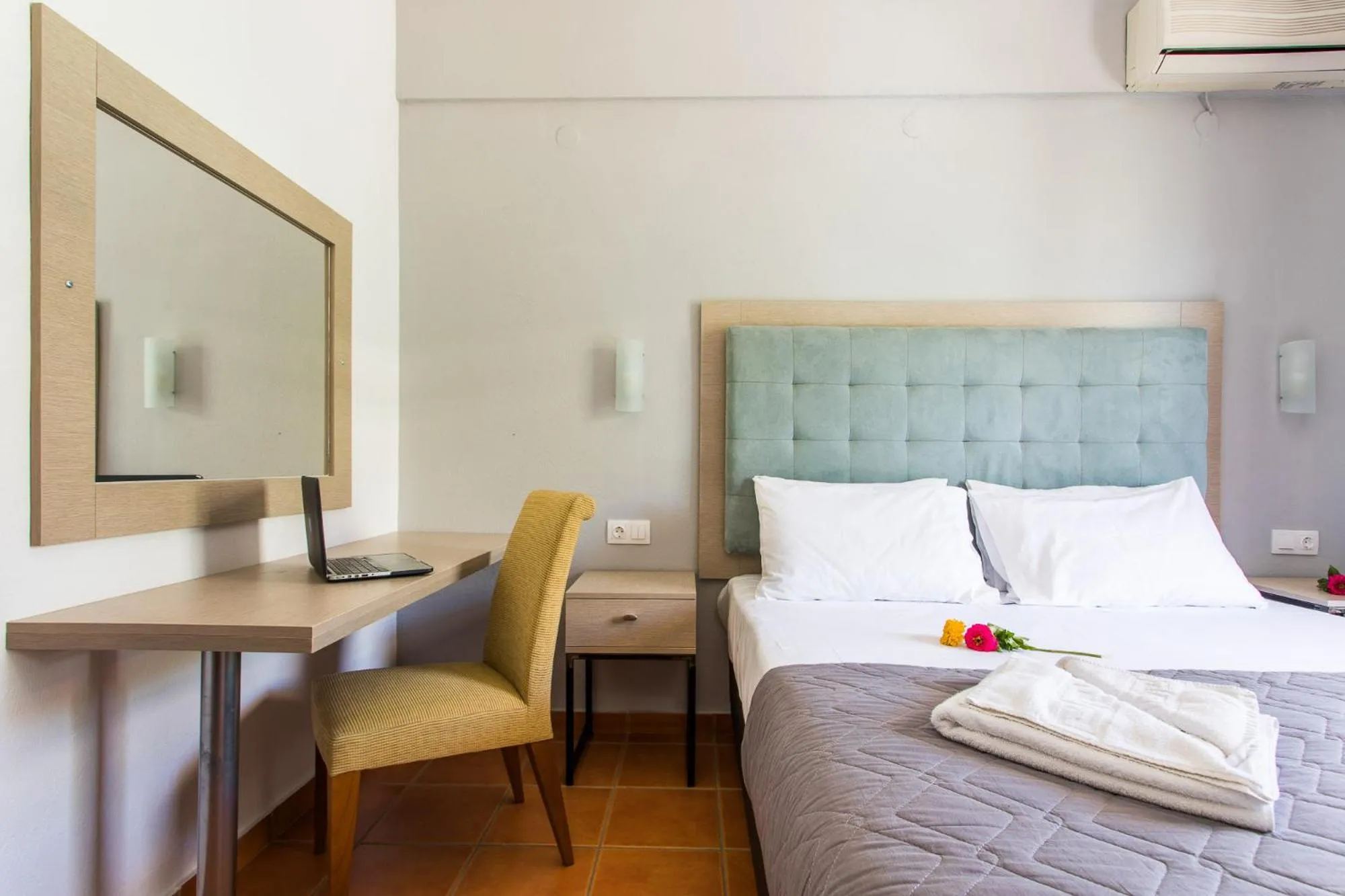 Photo of the whole room in Coral Blue Beach Hotel Gerakini