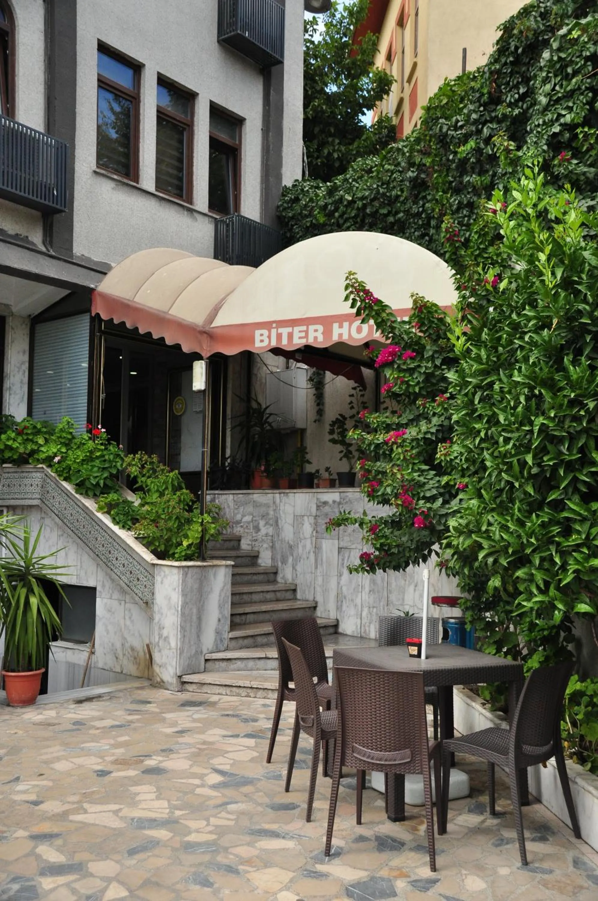 Property building in Biter Hotel