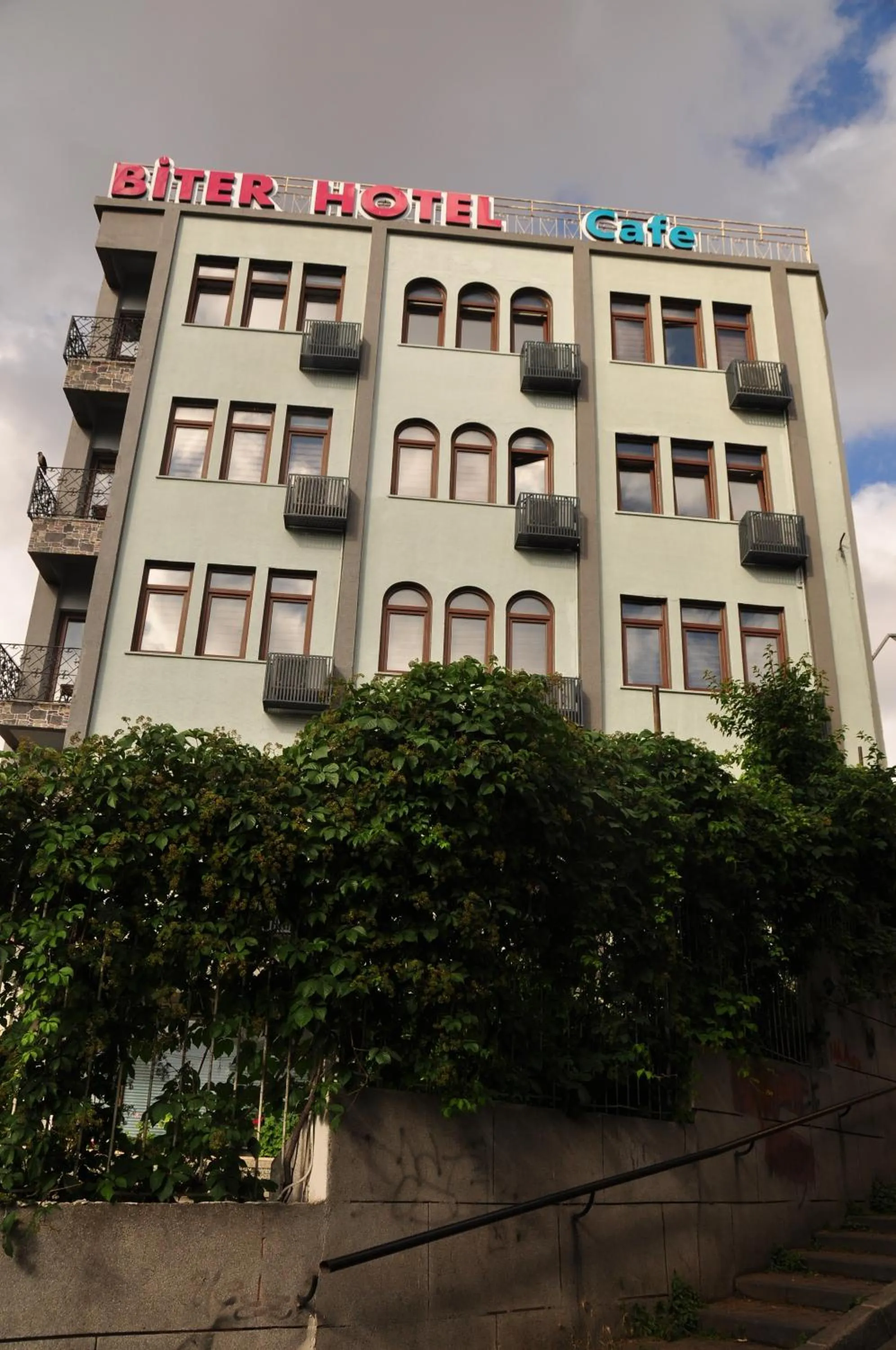 Property building in Biter Hotel