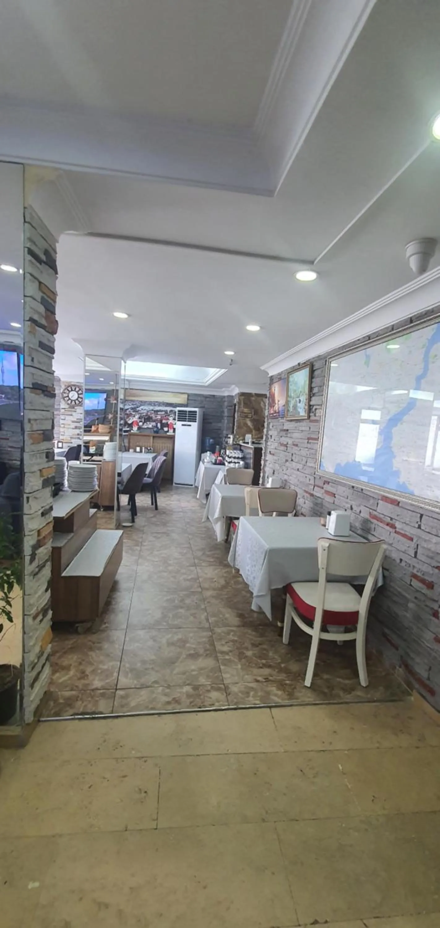 Breakfast in Biter Hotel