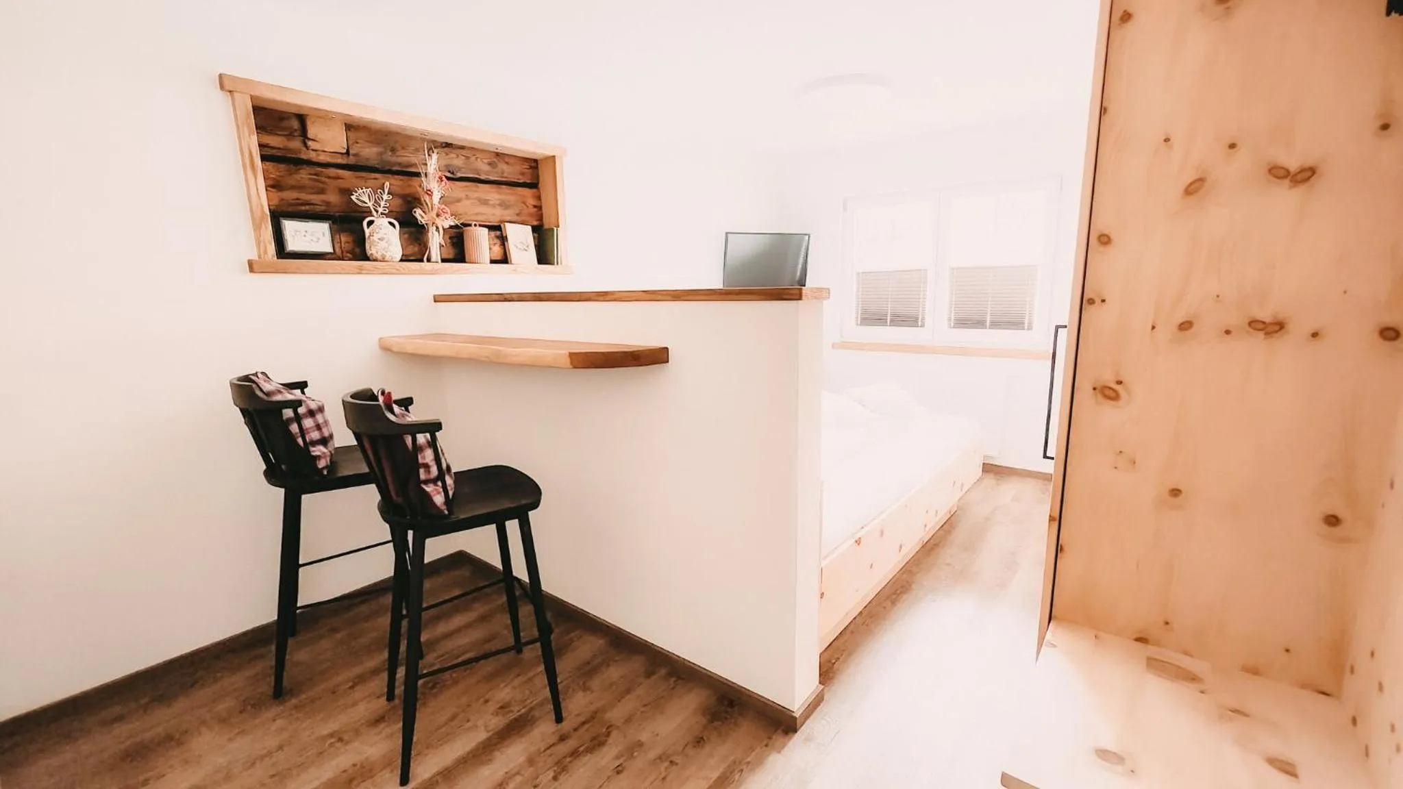 Photo of the whole room in Posers Bergwelt B&B