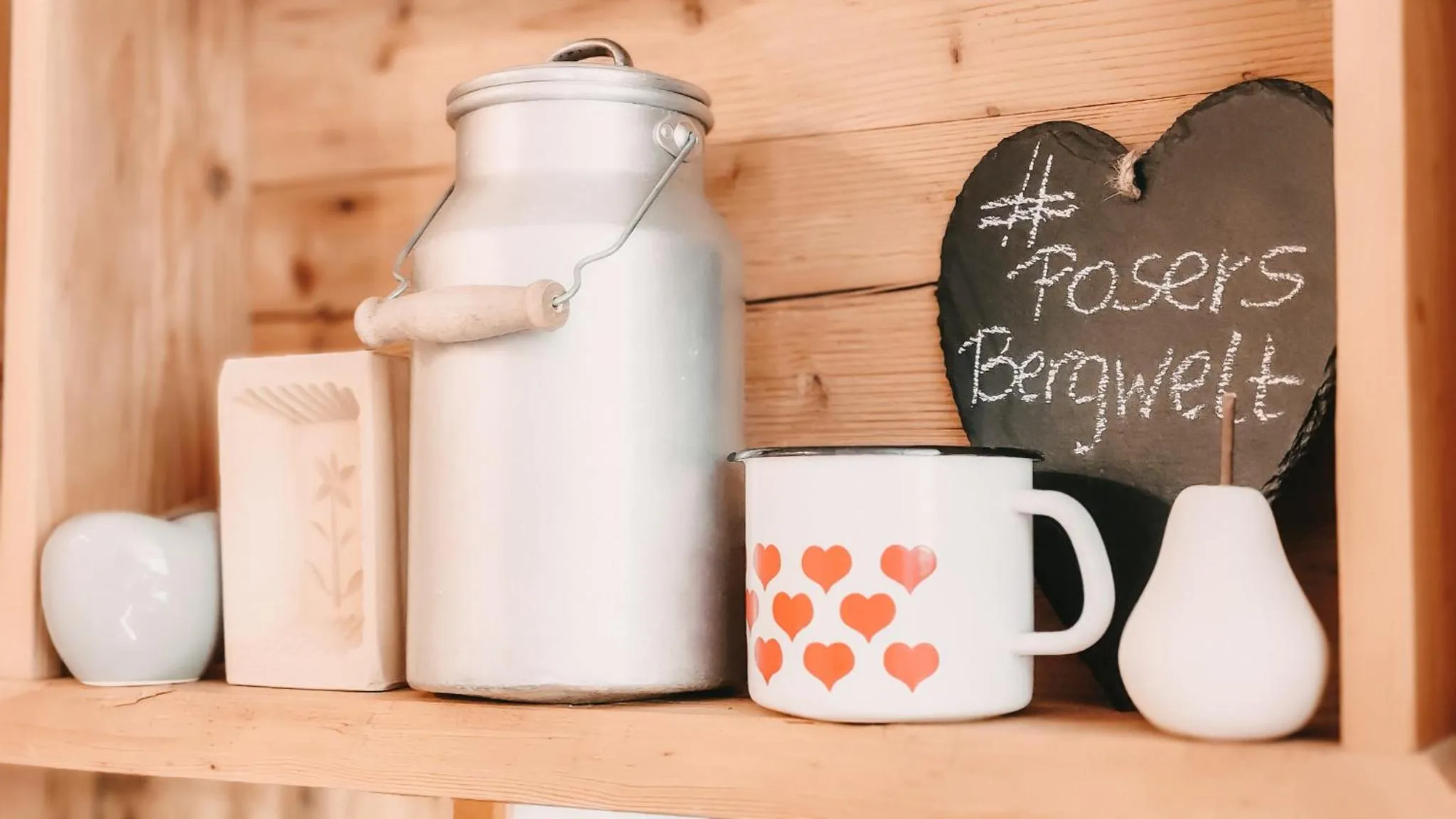 Decorative detail in Posers Bergwelt B&B