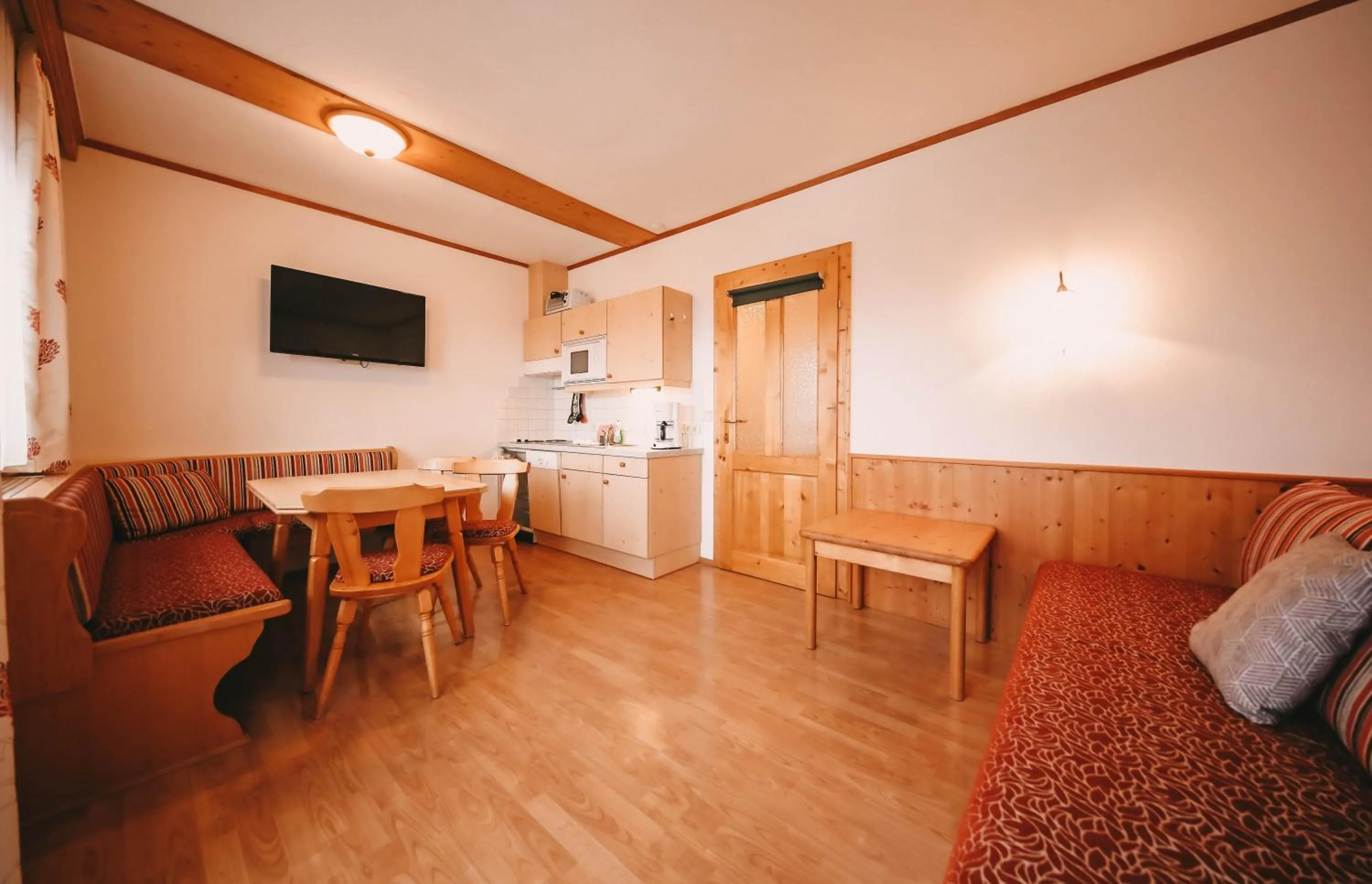 Kitchen or kitchenette in Posers Bergwelt B&B