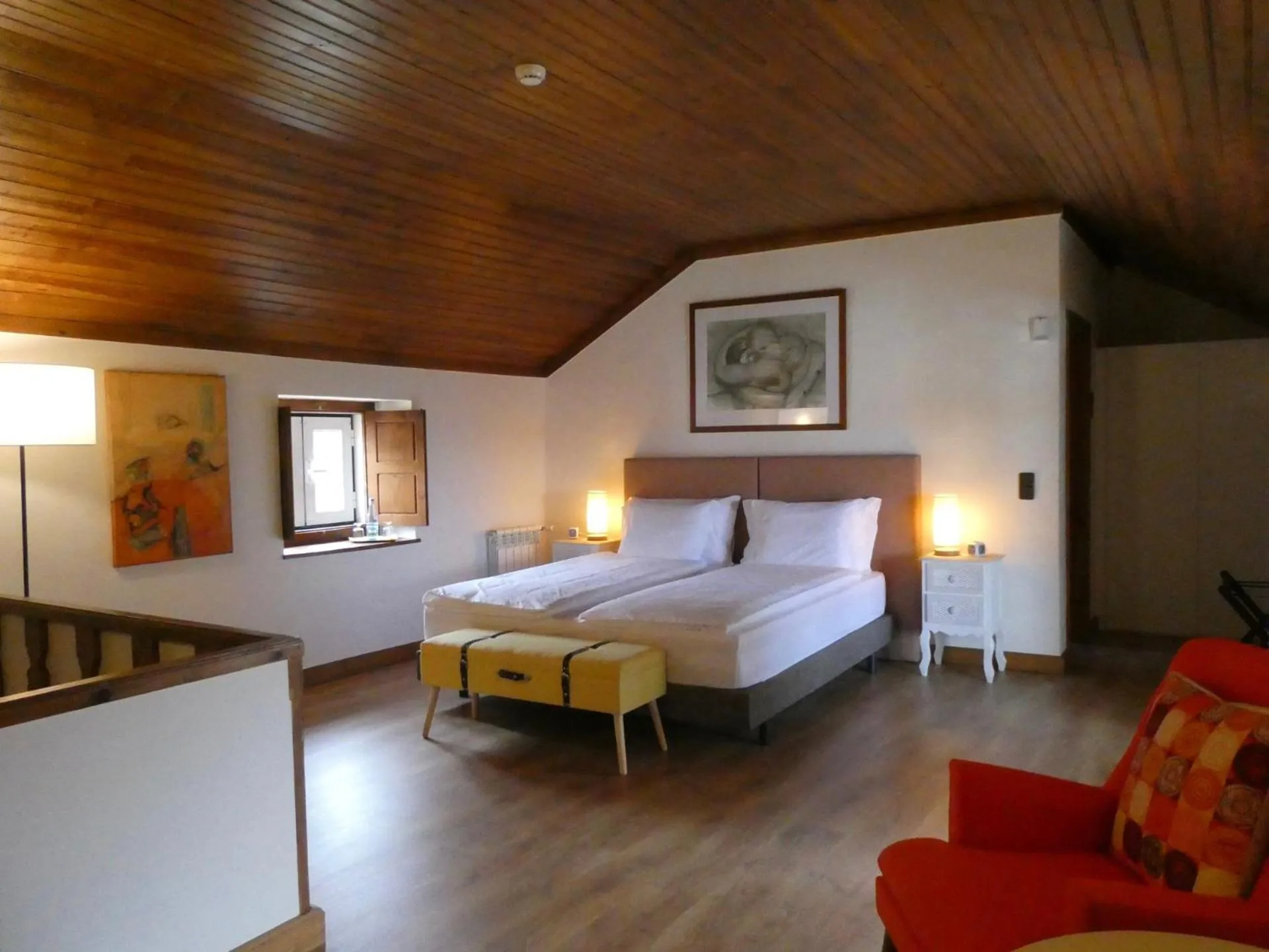 Bed in Vida-Vi, Country House and B&B