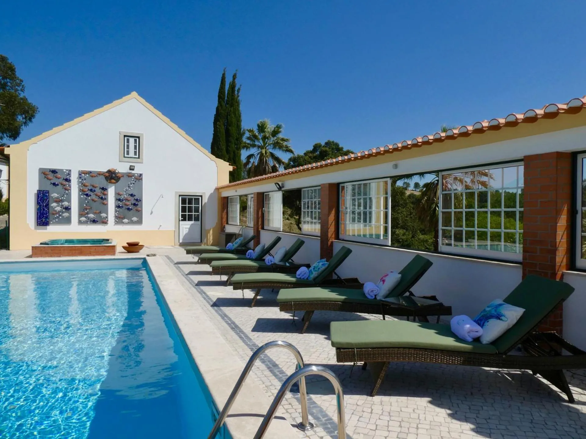 Swimming pool in Vida-Vi, Country House and B&B
