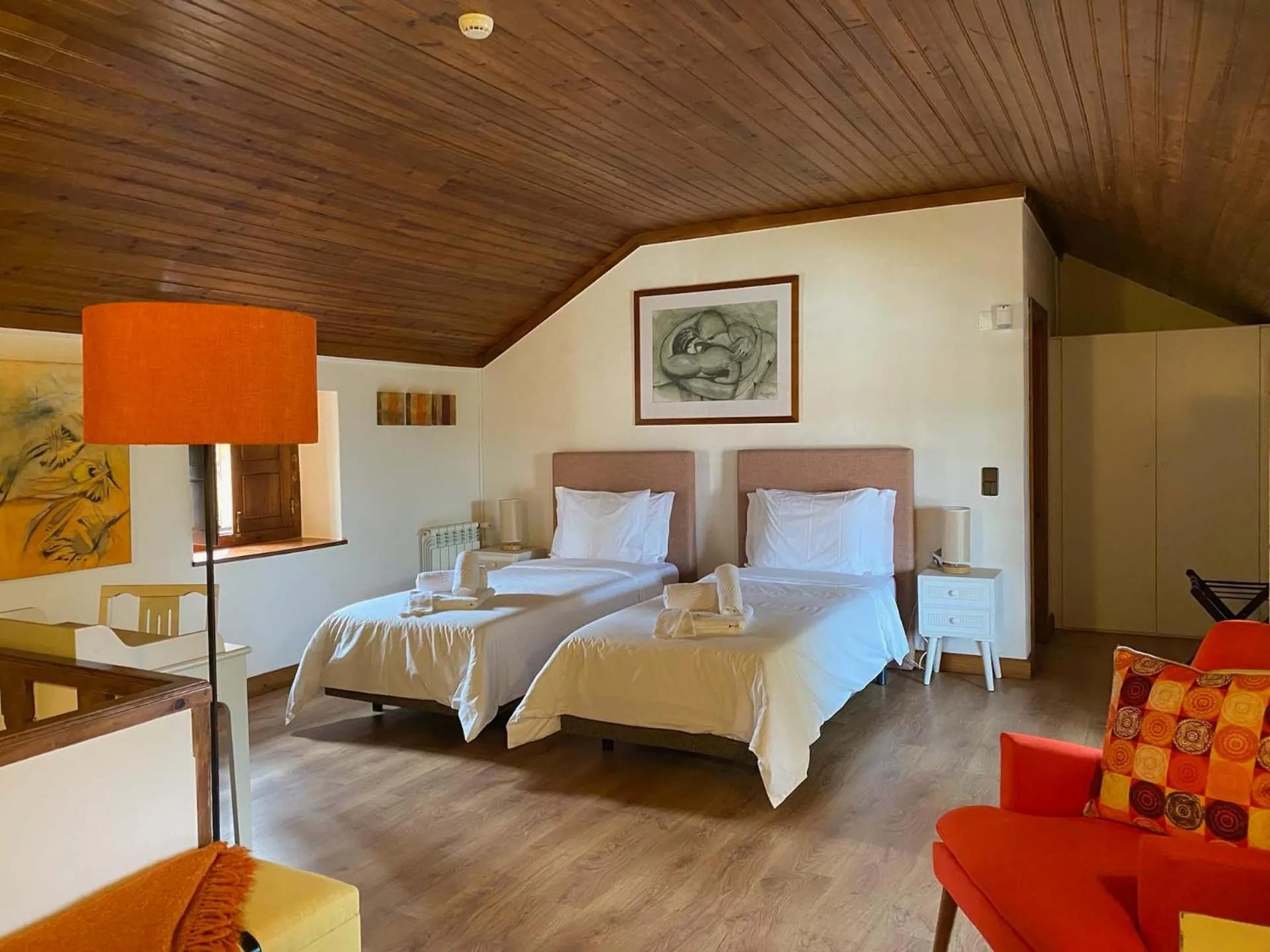 Bed in Vida-Vi, Country House and B&B