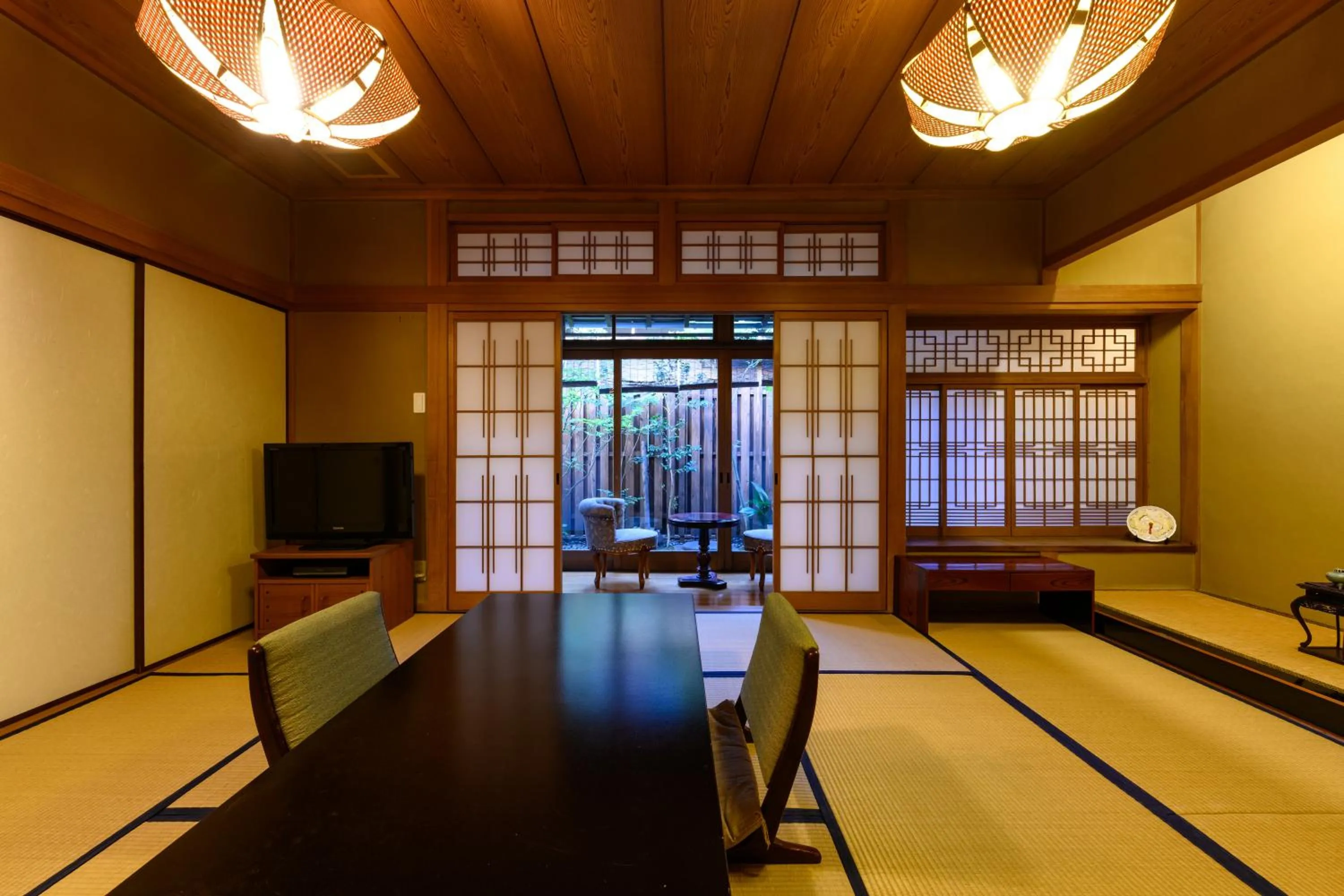 Photo of the whole room in Kappo Ryokan Yumesaki