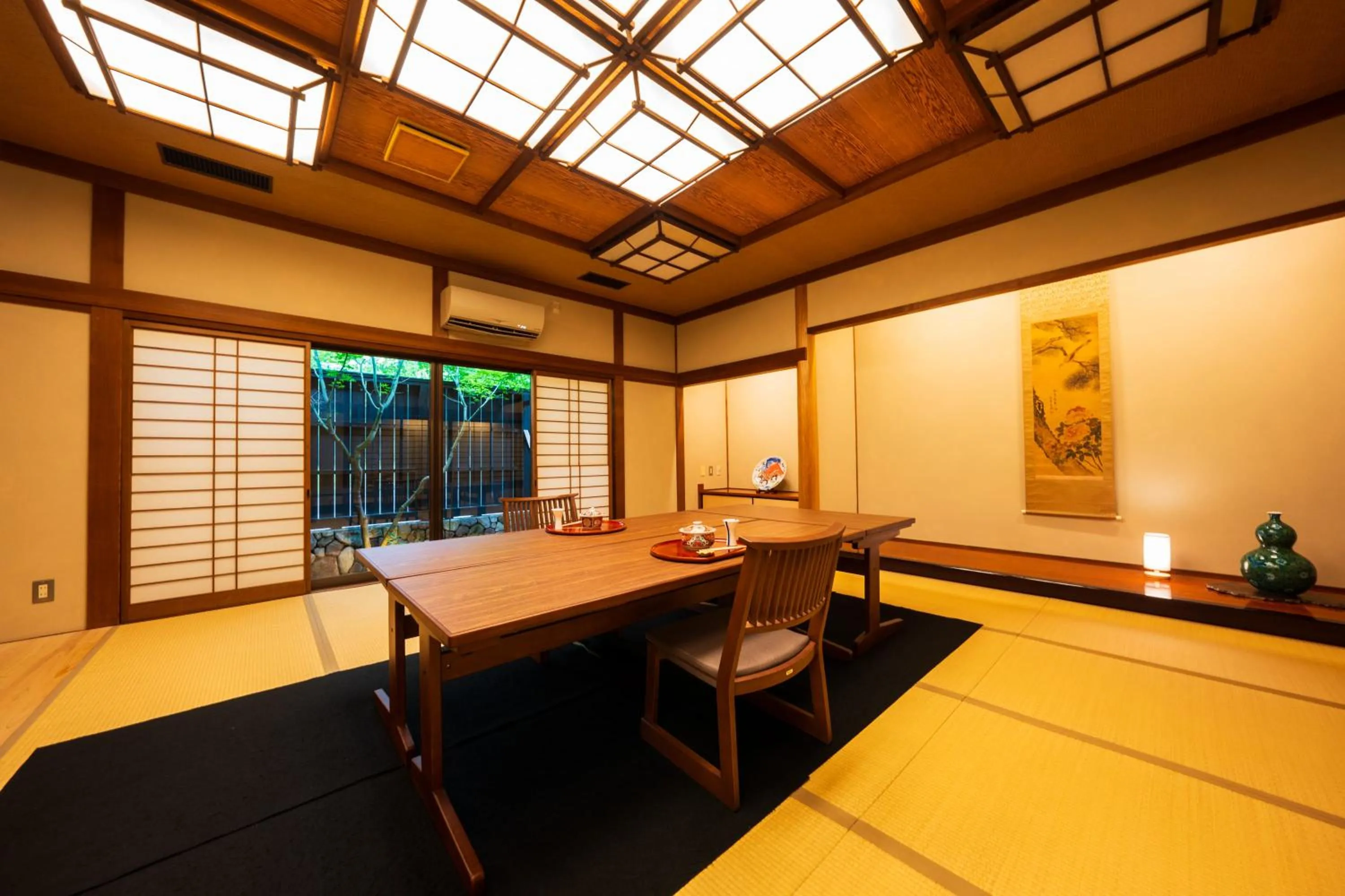 Dining area in Kappo Ryokan Yumesaki
