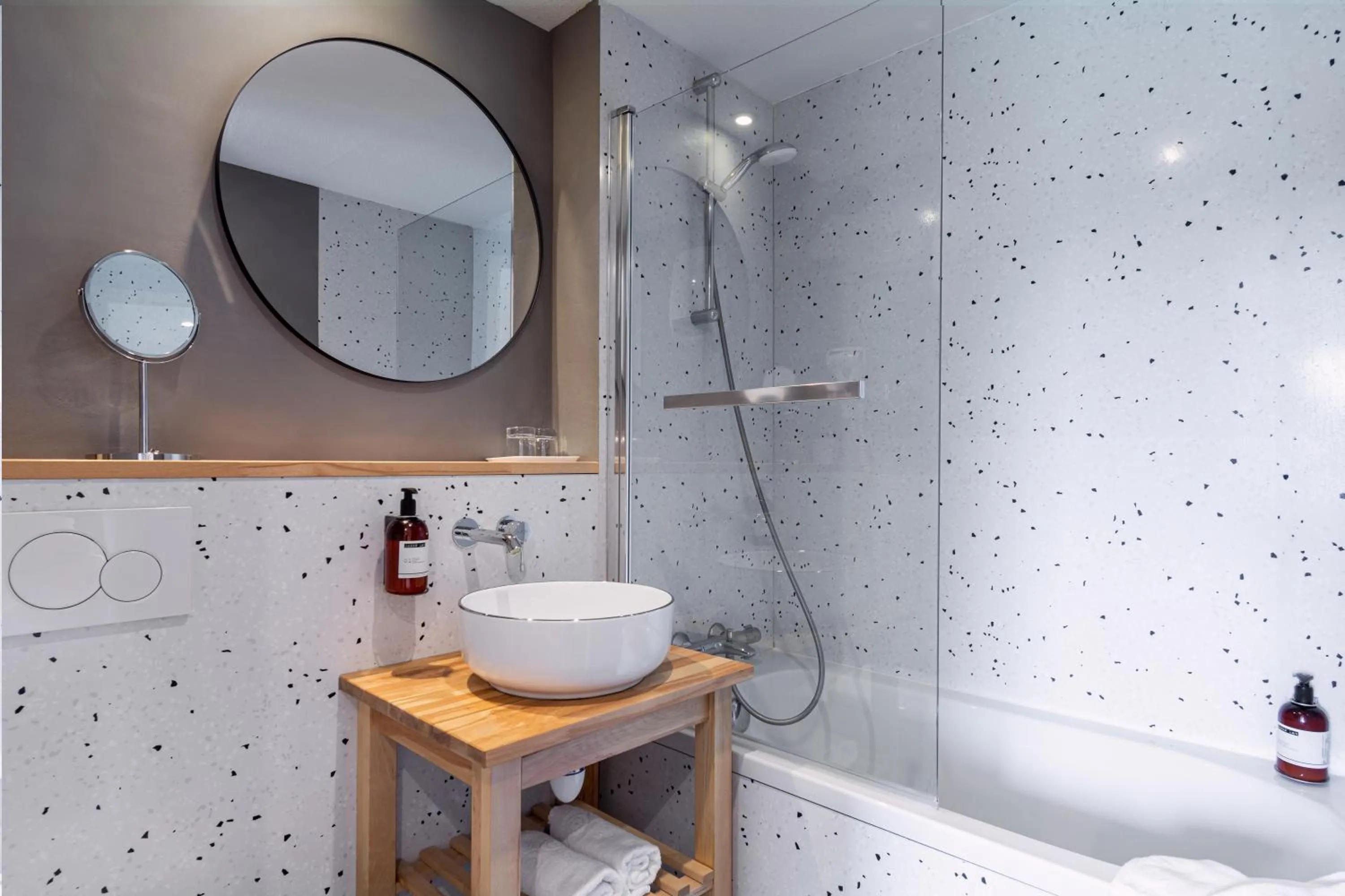 Bathroom in Eden Park Hotel Restaurant