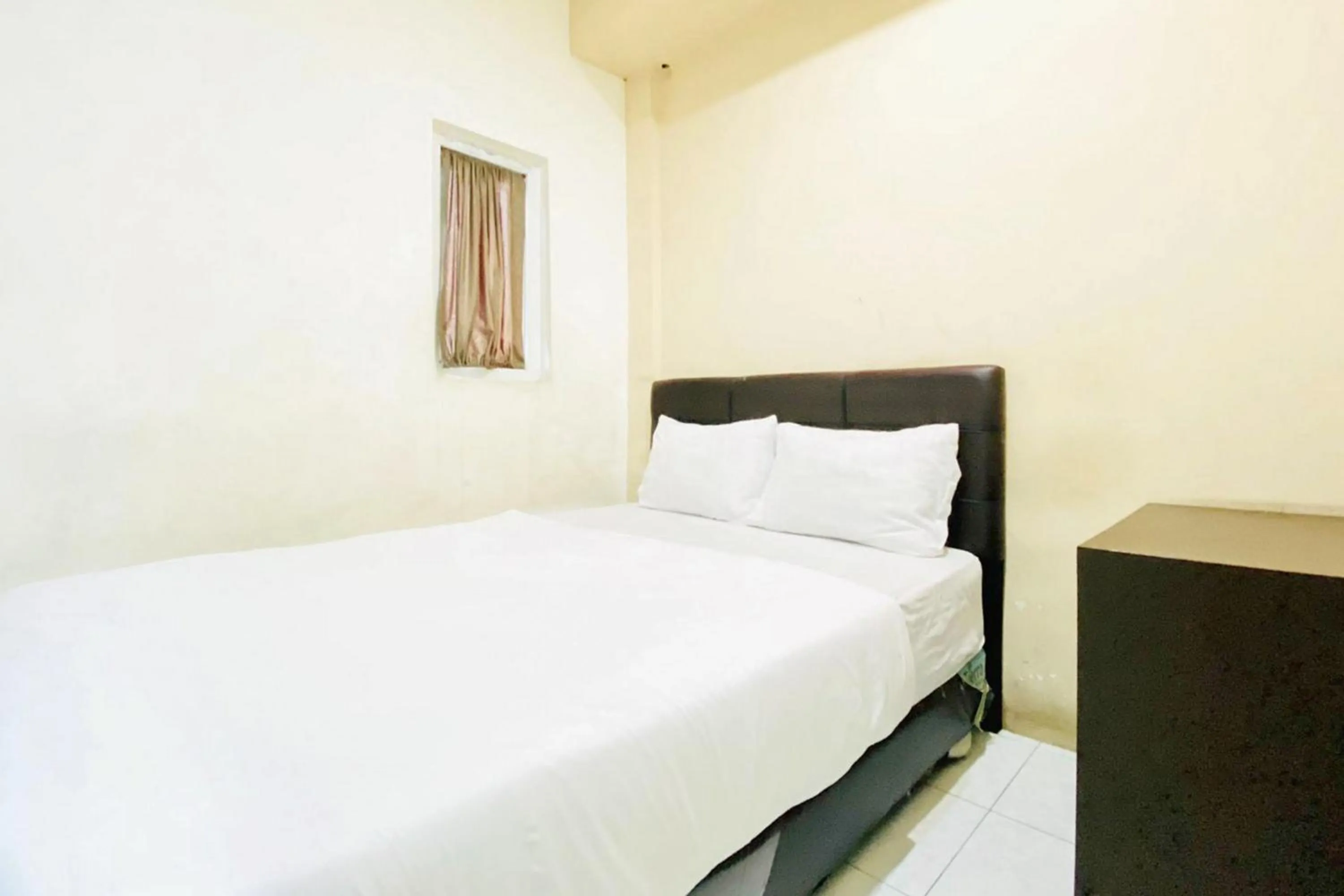 Bed in Palem Mas Garden RedPartner