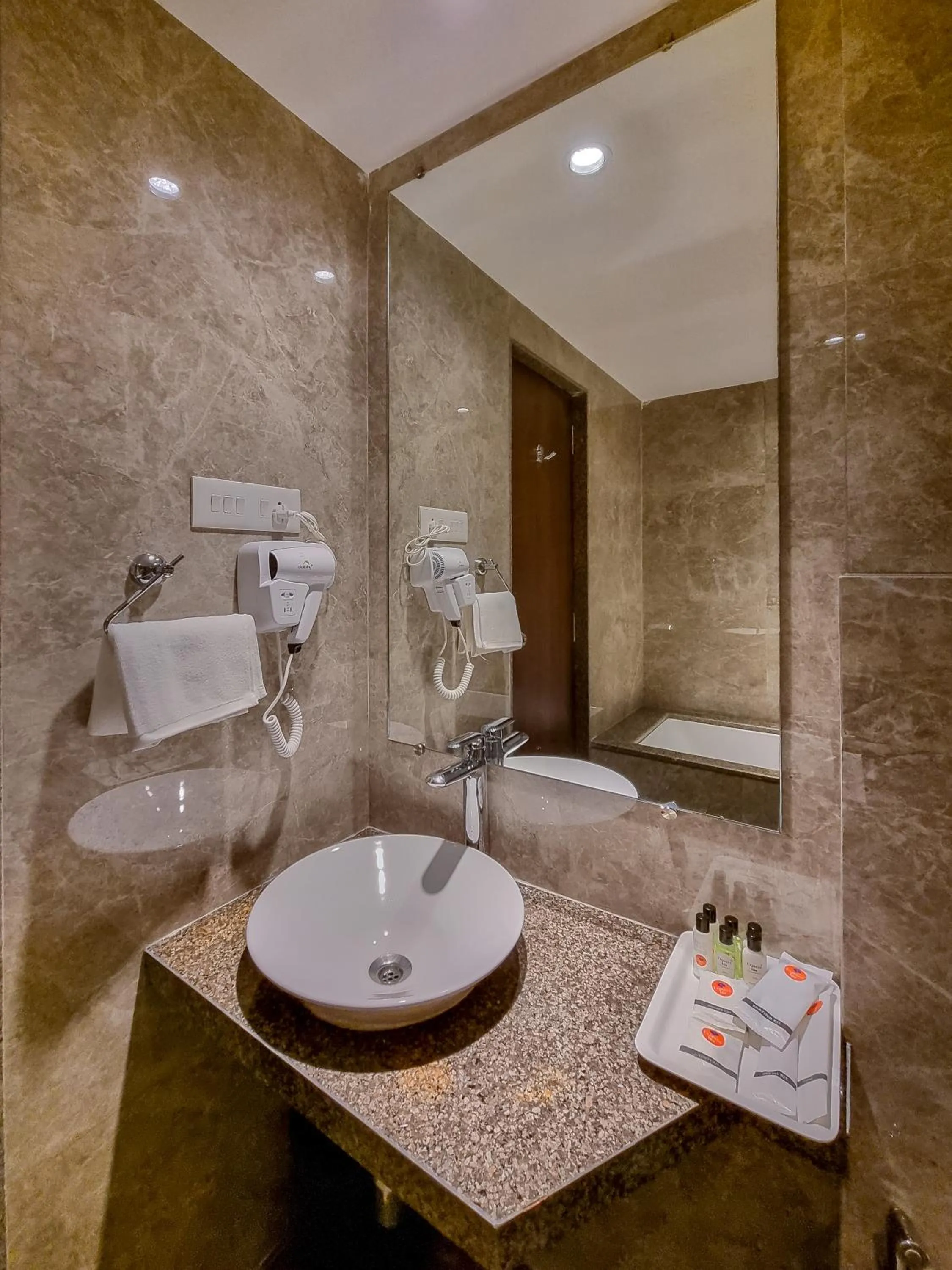 Freesia By Express Inn