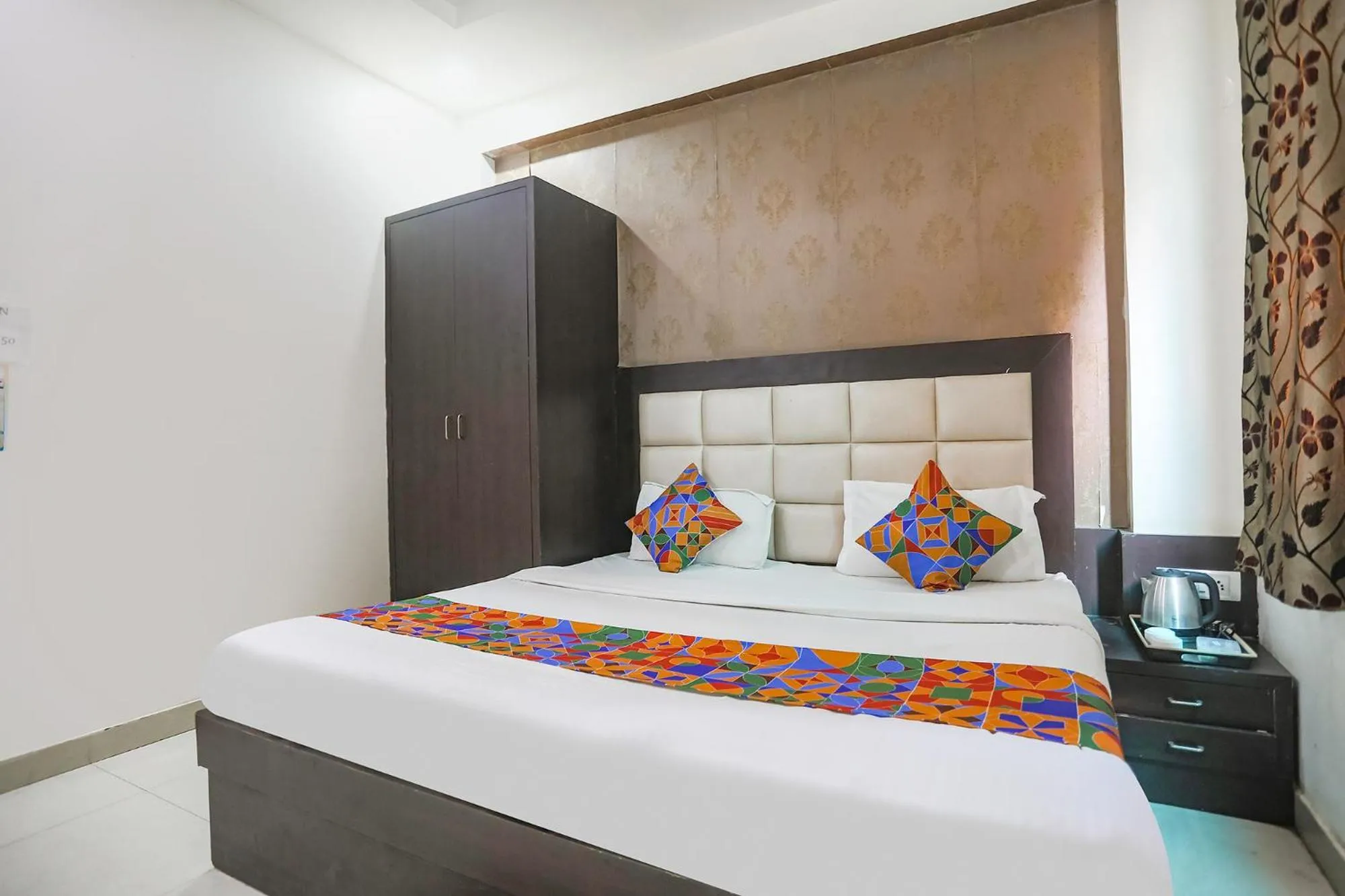 Photo of the whole room in FabHotel Heritage Villa