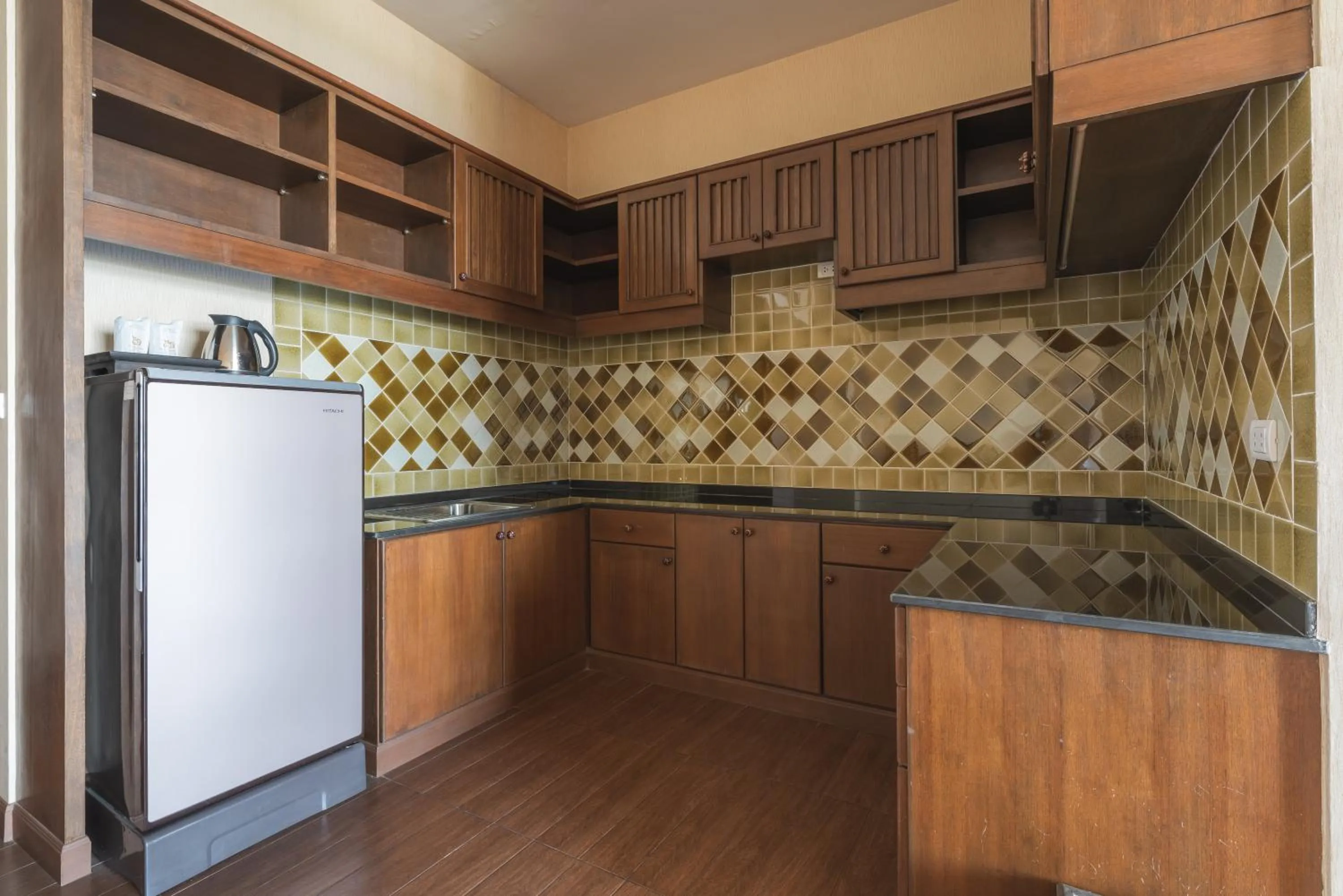 dishwasher in Khammon Lanna Resort Chiang Mai