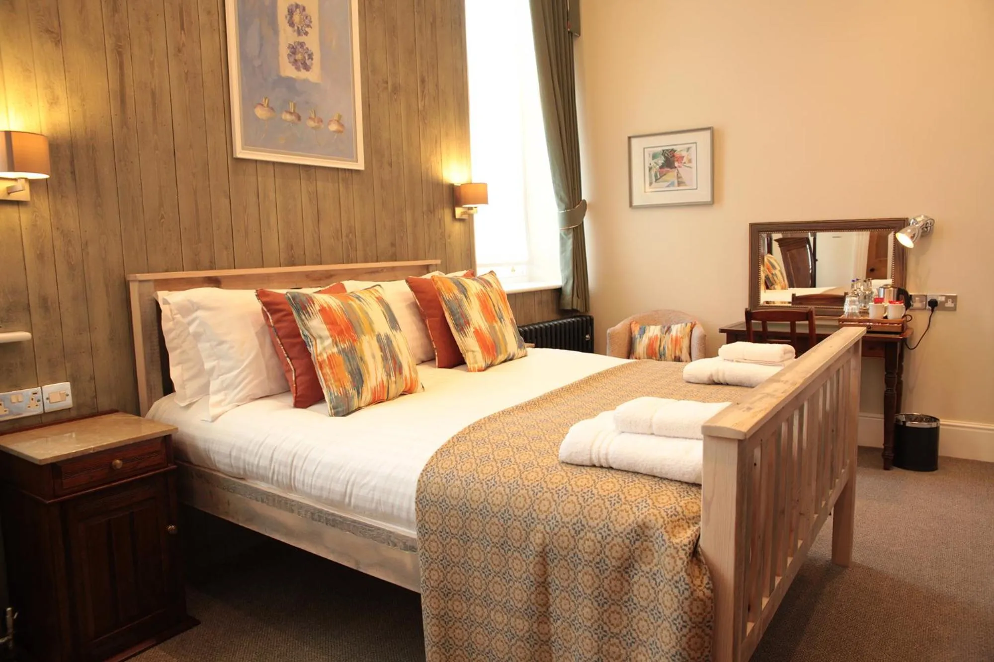 Photo of the whole room, Bed in Y Capel Guest House