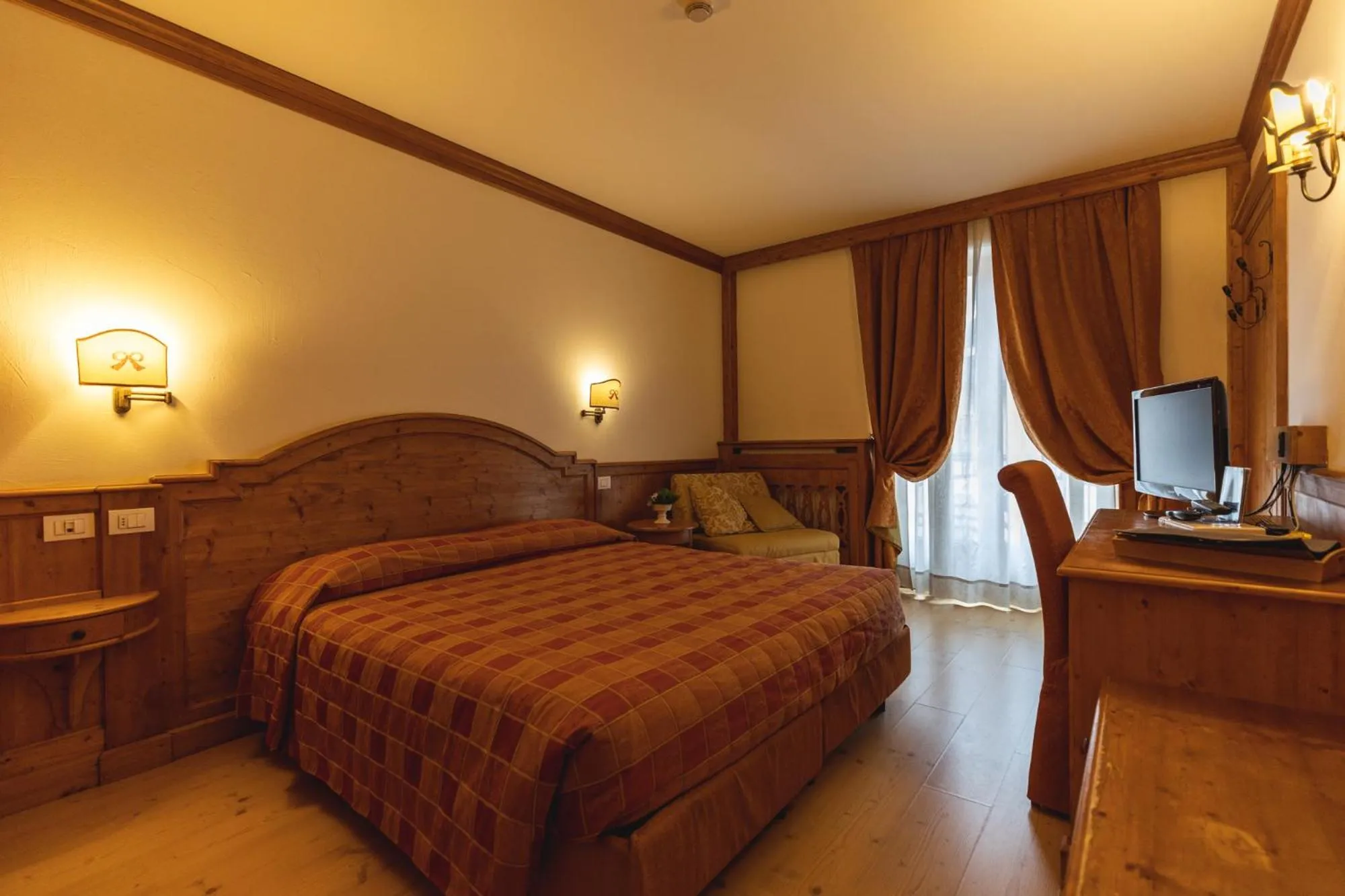 Photo of the whole room, Bed in Hotel Europa Residence