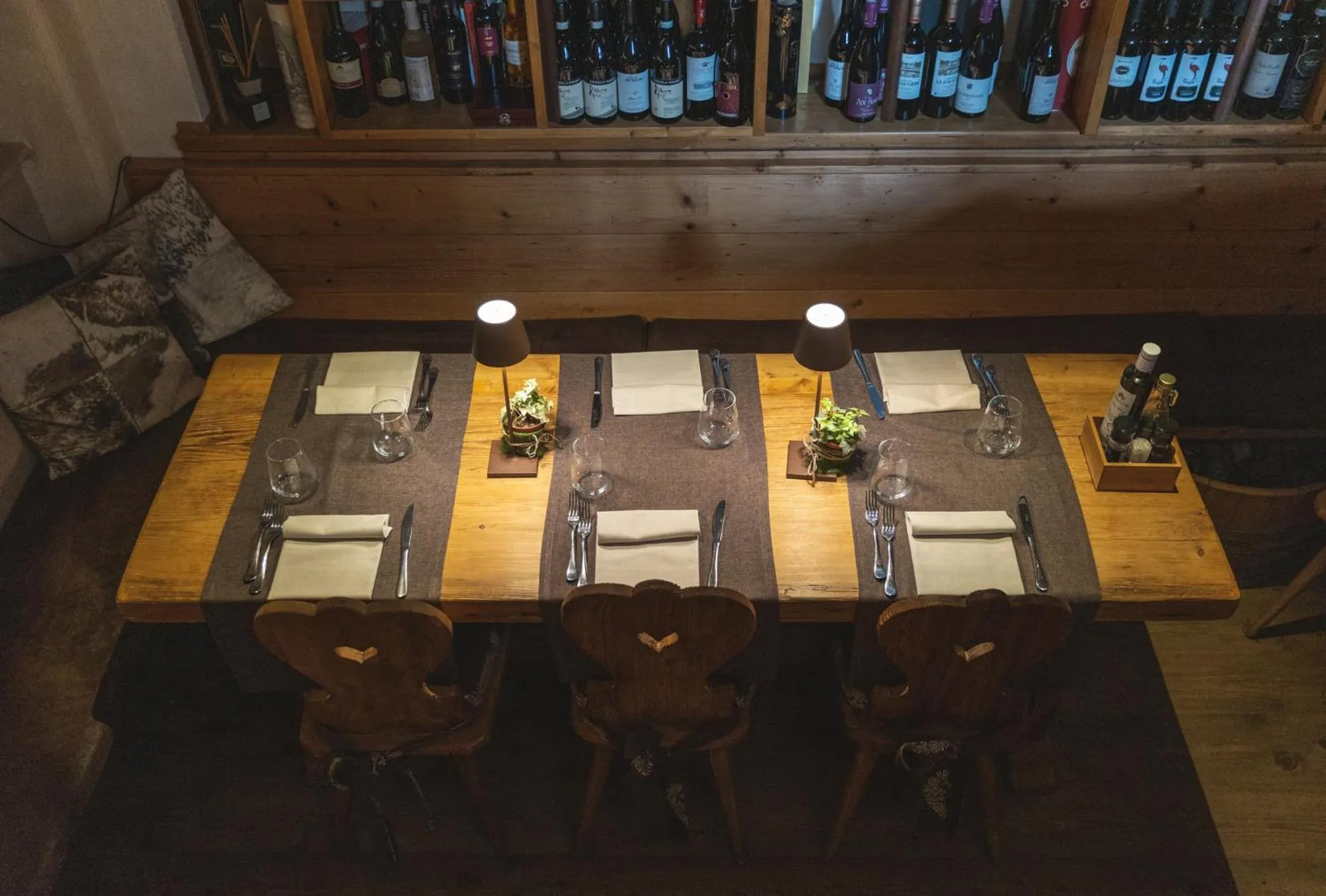 Restaurant/places to eat in Hotel Europa Residence