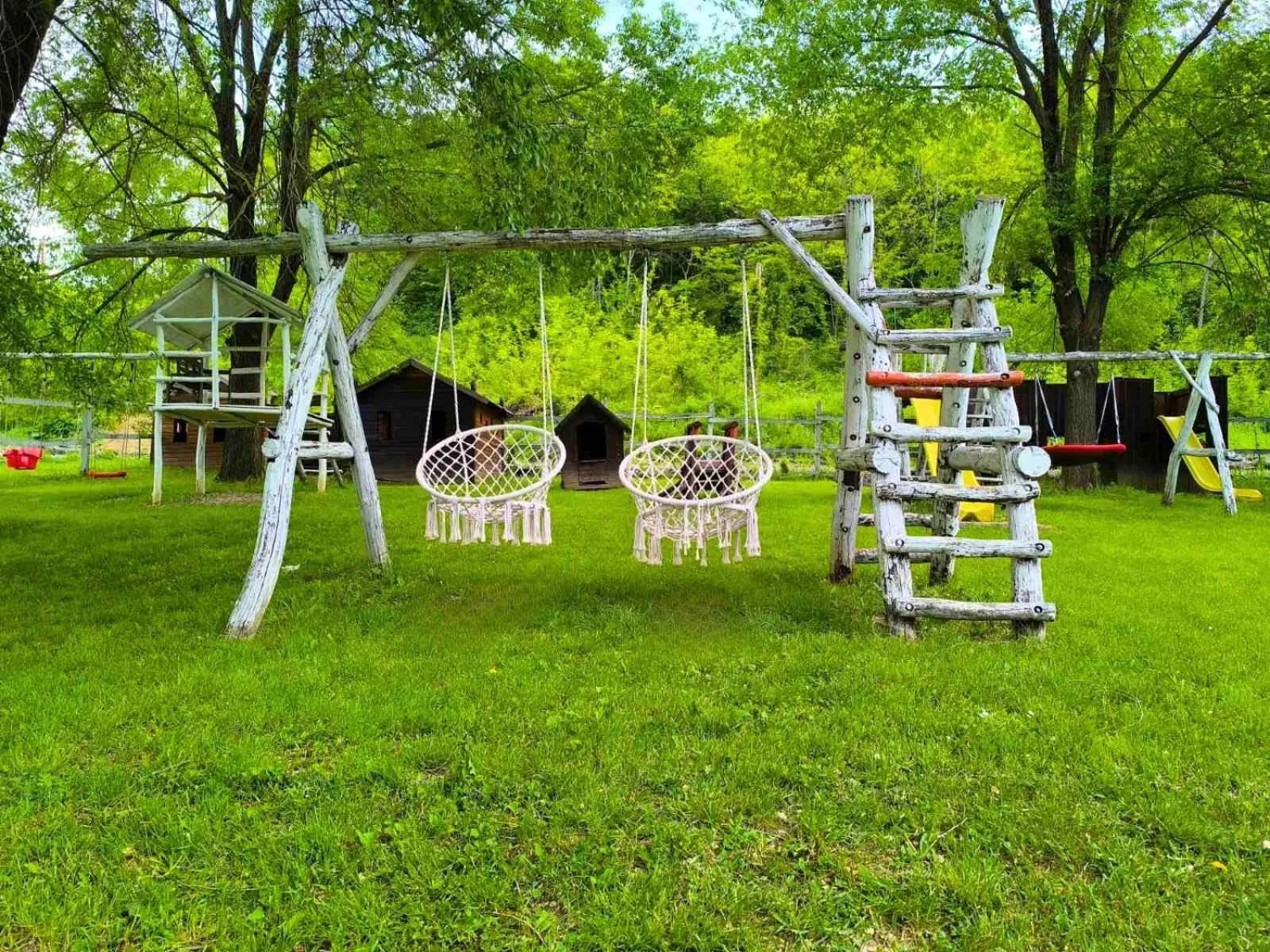 Spring in Mátyus Udvarház Kengyel Fogadó Eger