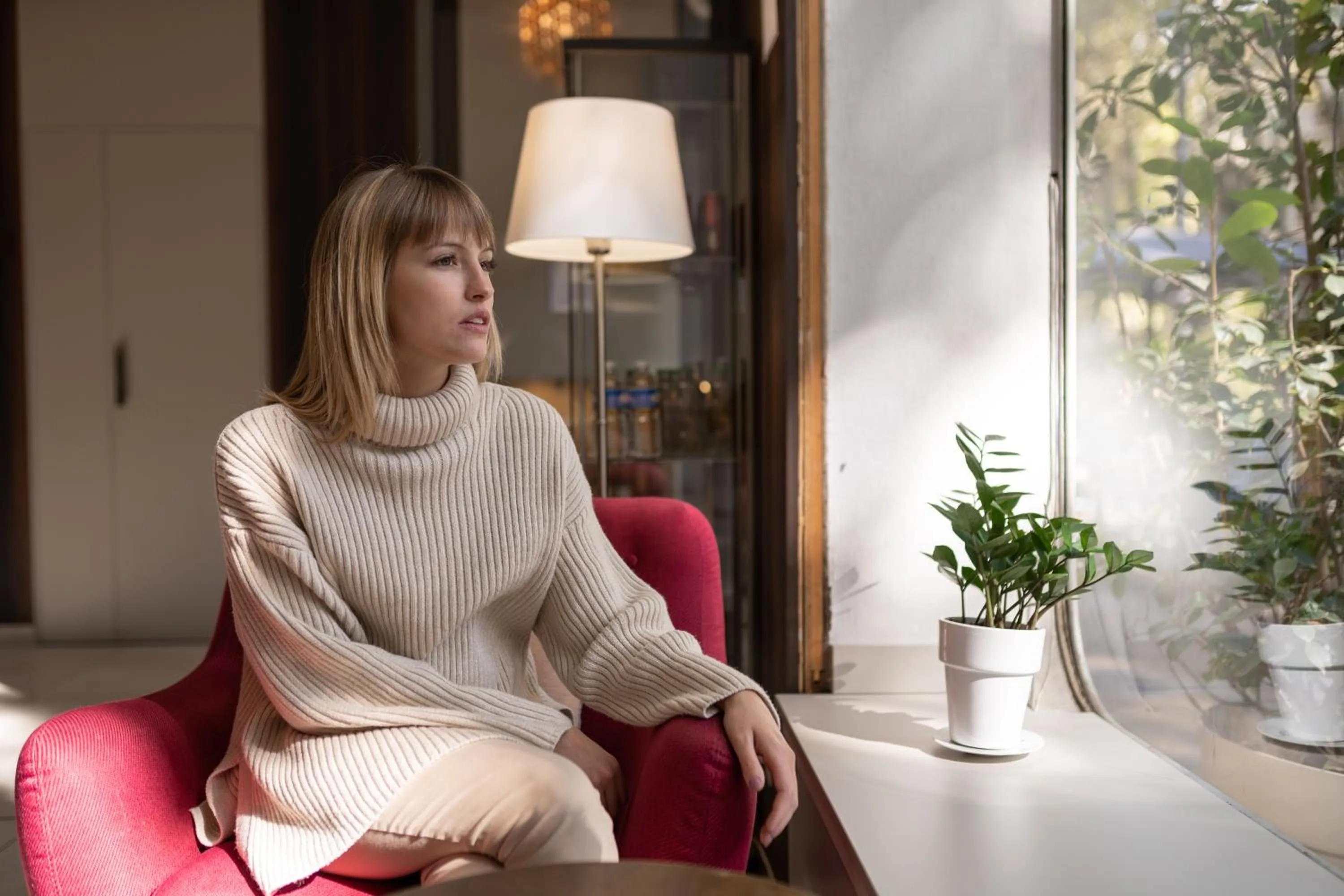 People in The Originals City, Hôtel Mondial, Perpignan