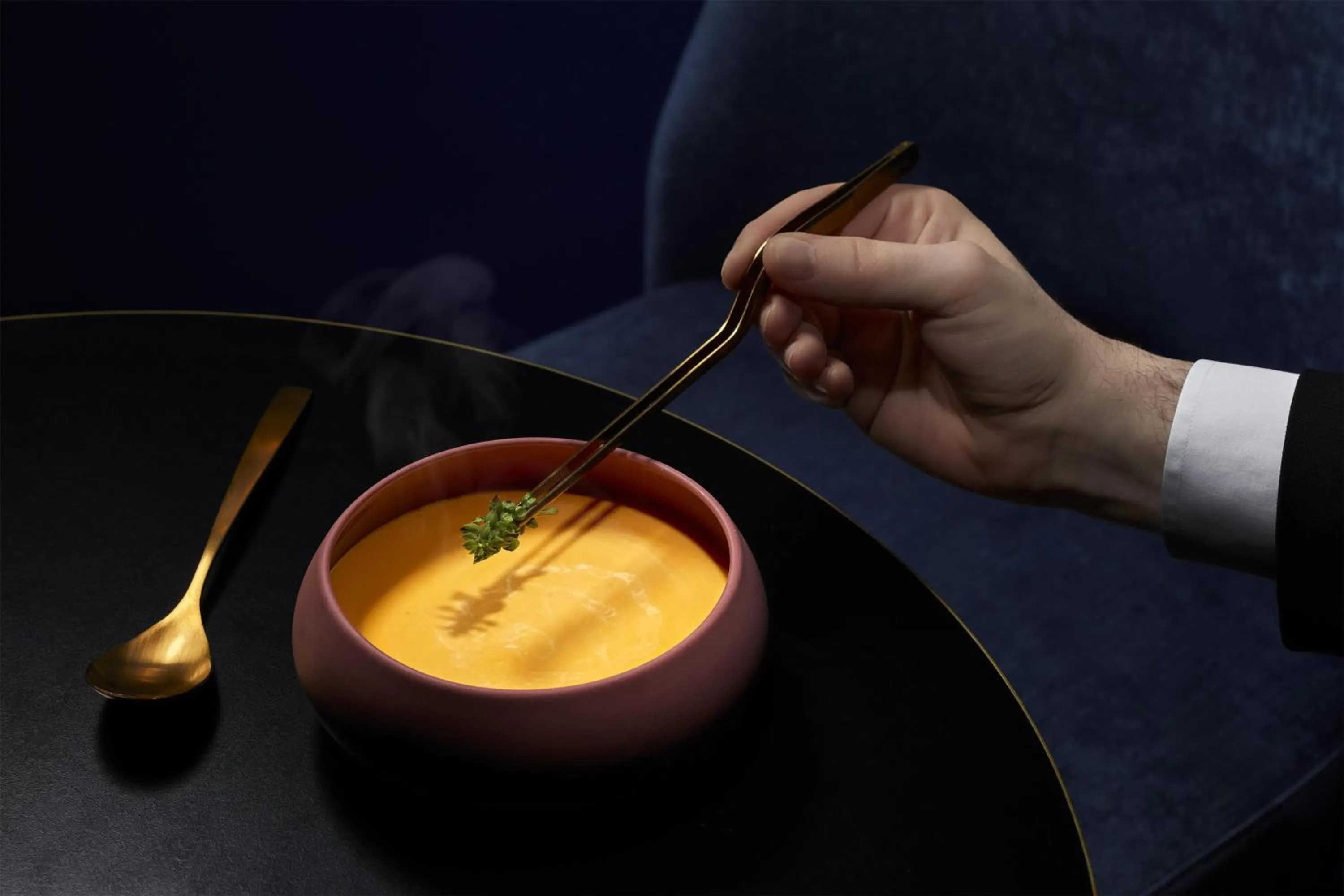 Restaurant/places to eat in NH Collection Paris Ponthieu Champs-Élysées