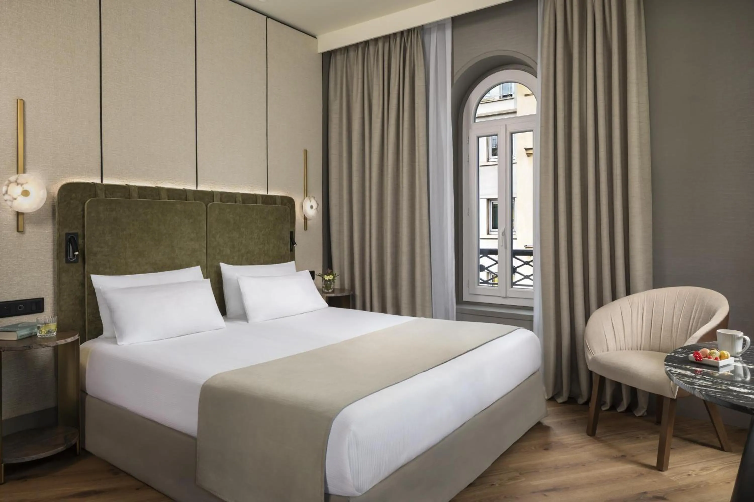 Bedroom, Bed in NH Collection Paris Ponthieu Champs-Élysées