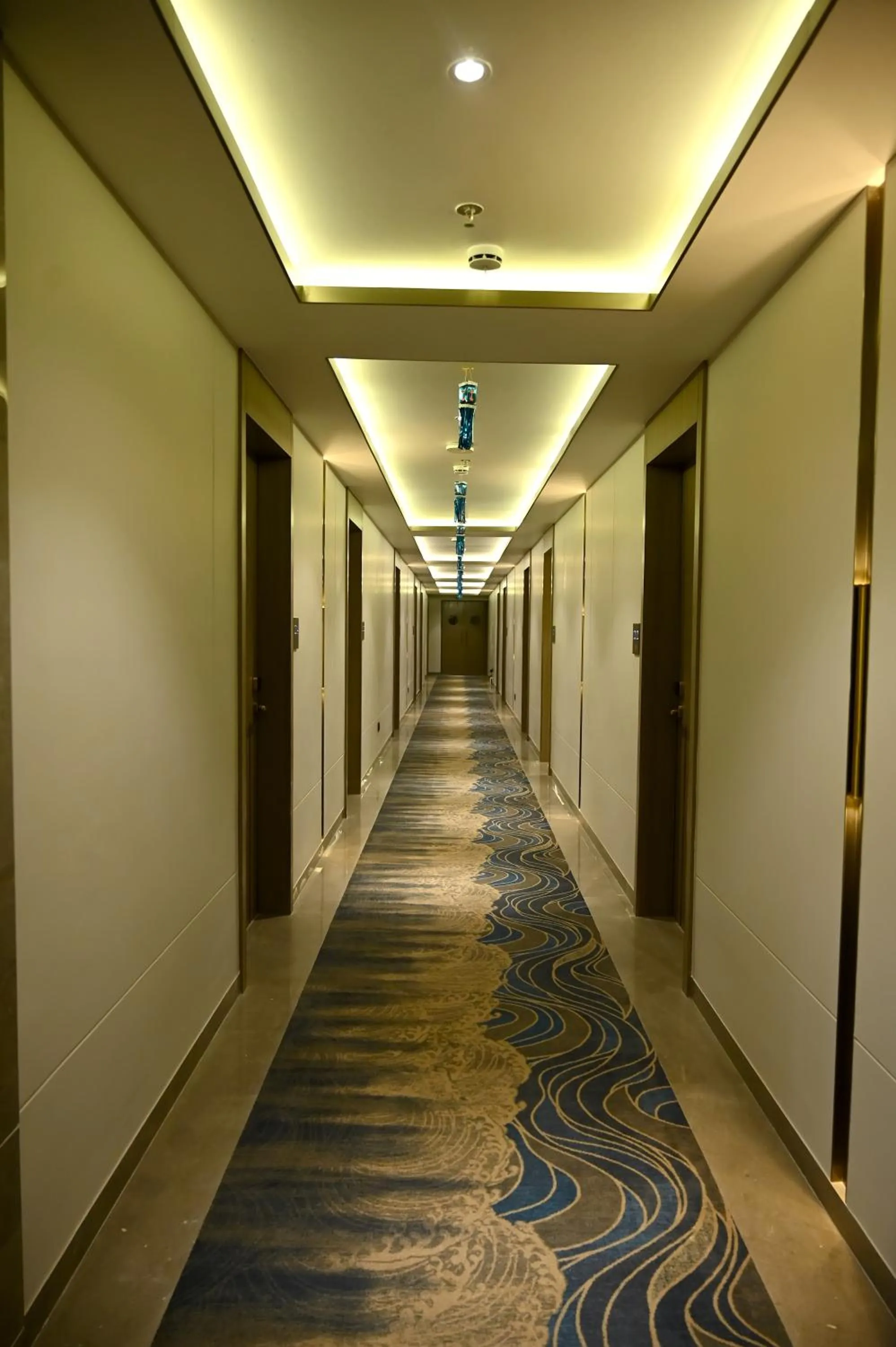 MARIGOLD-Newly Renovated Hotel